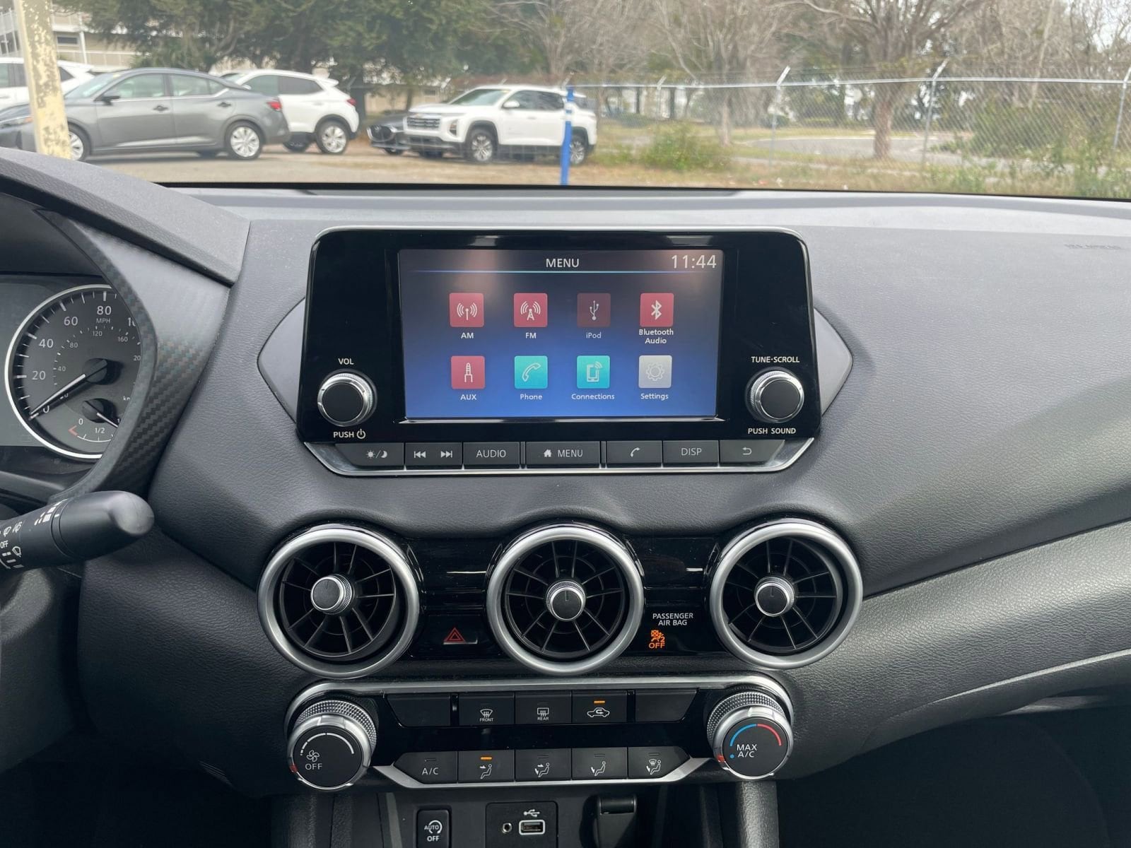 Thumbnail: 2025 Nissan Sentra - 21