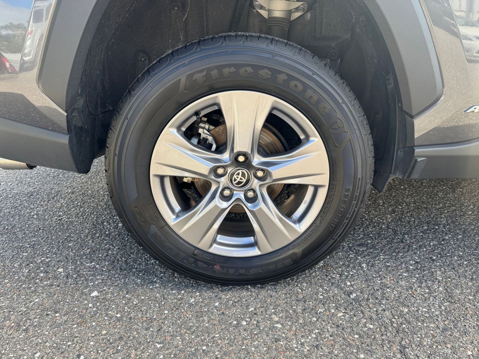 Thumbnail: 2025 Toyota RAV4 - 29