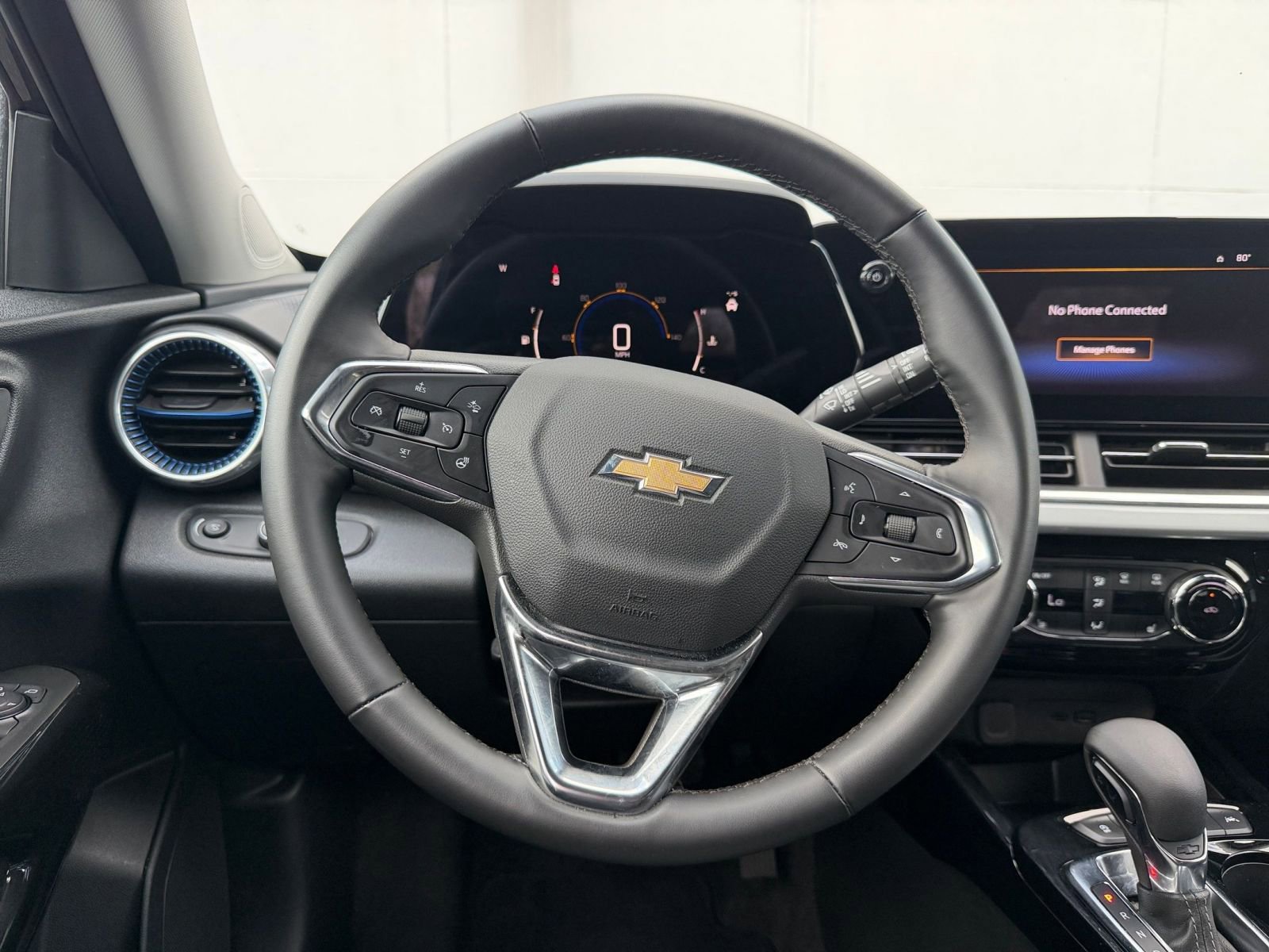 Thumbnail: 2025 Chevrolet Trax - 27