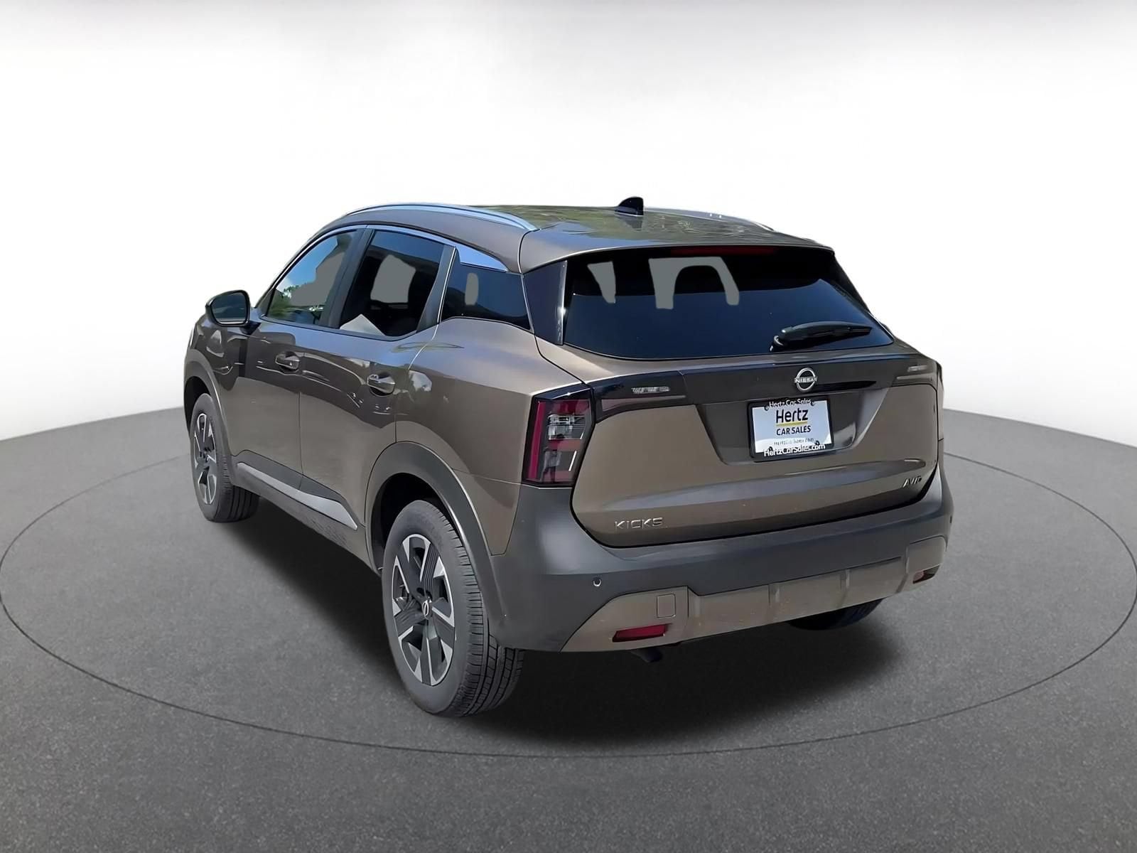 Thumbnail: 2026 Nissan Kicks - 9