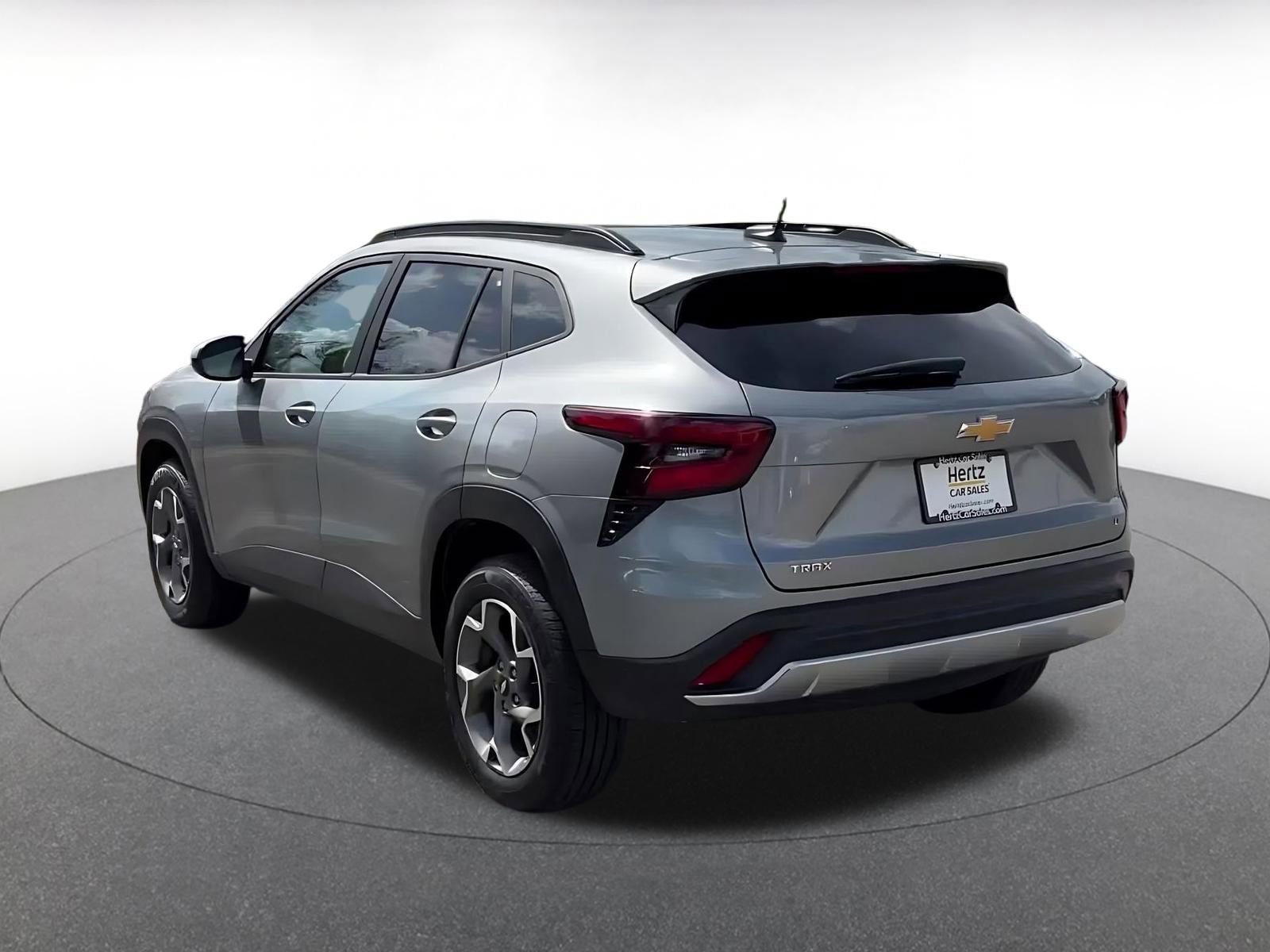 Thumbnail: 2025 Chevrolet Trax - 10