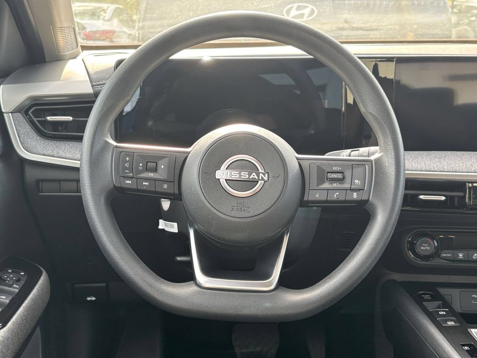 Thumbnail: 2026 Nissan Kicks - 27