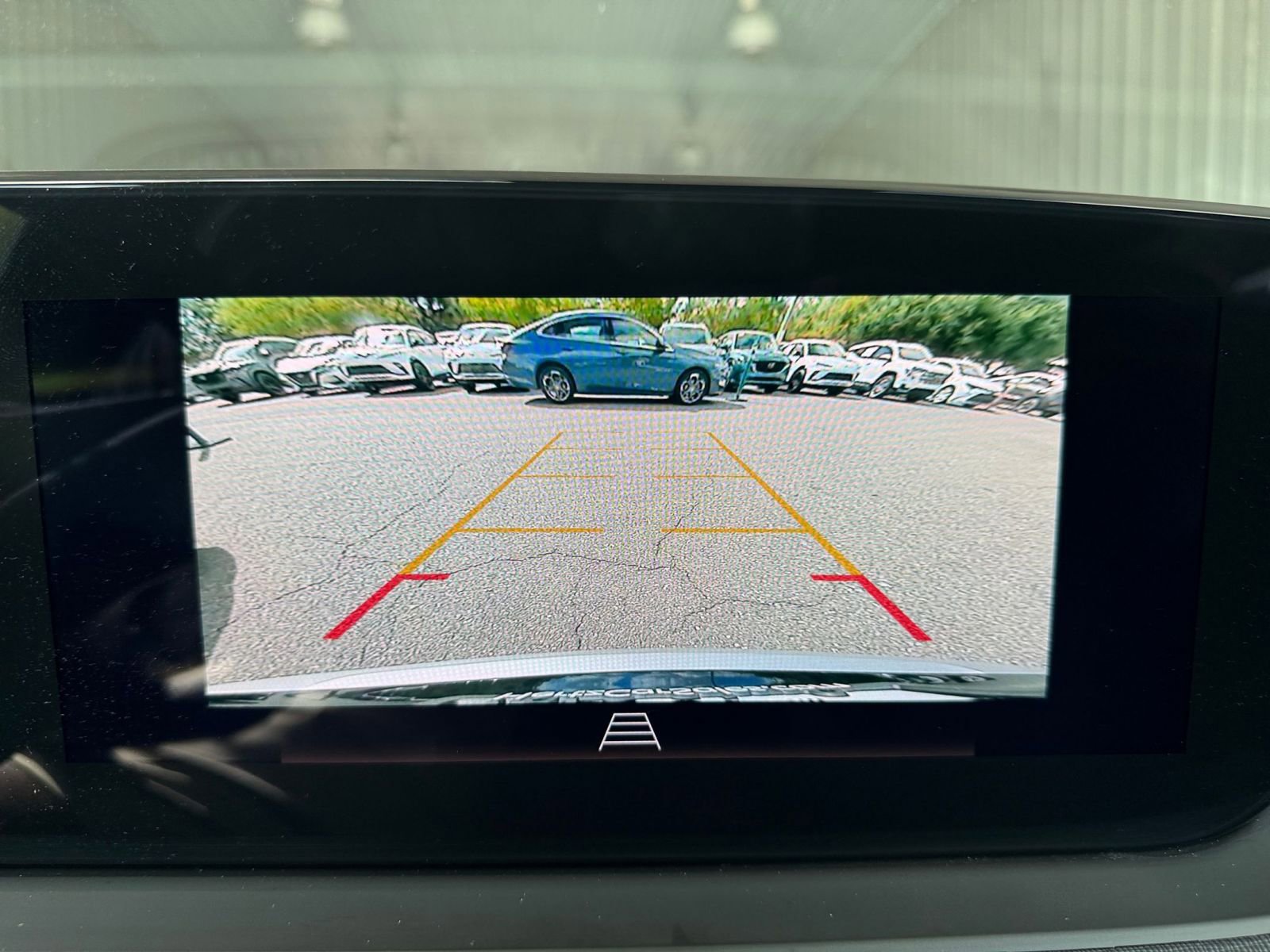 Thumbnail: 2025 Buick Envista - 17