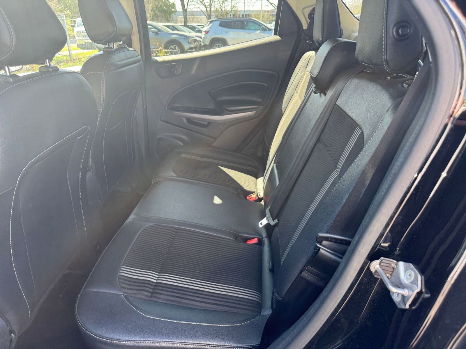 Thumbnail: 2020 Ford EcoSport - 24