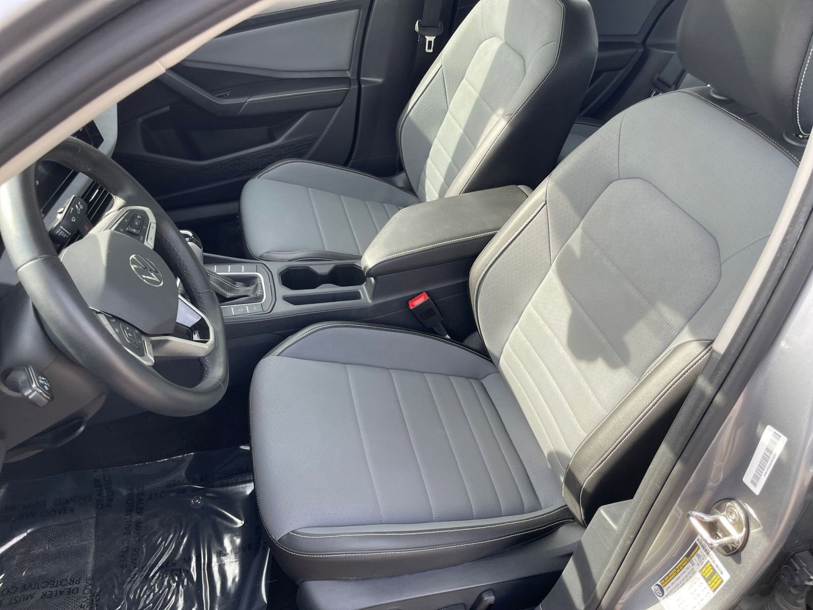 Thumbnail: 2025 Volkswagen Jetta - 34