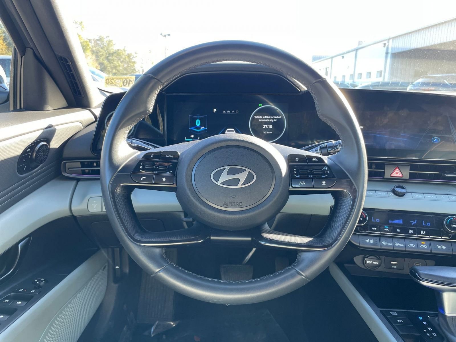 Thumbnail: 2025 Hyundai Elantra - 25