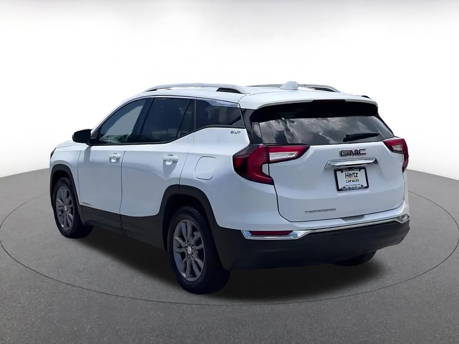 Thumbnail: 2023 GMC Terrain - 10