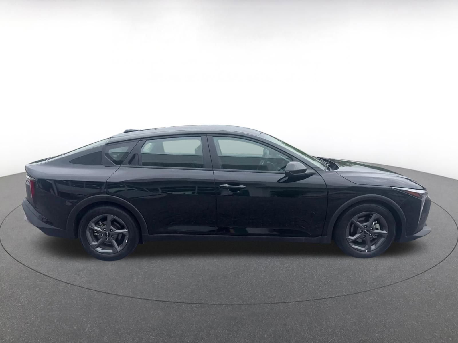 Thumbnail: 2025 Kia K4 - 16