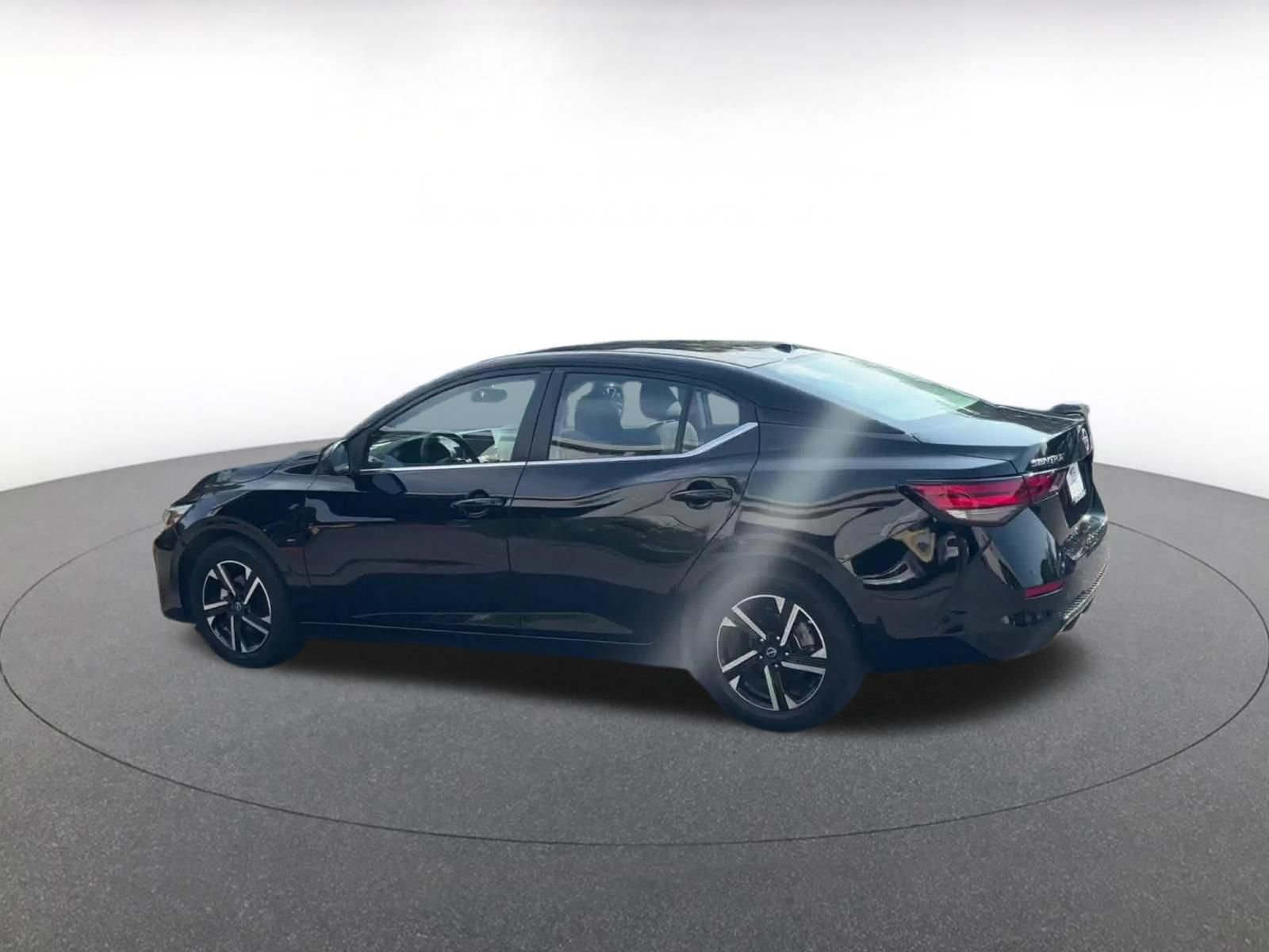 Thumbnail: 2025 Nissan Sentra - 9
