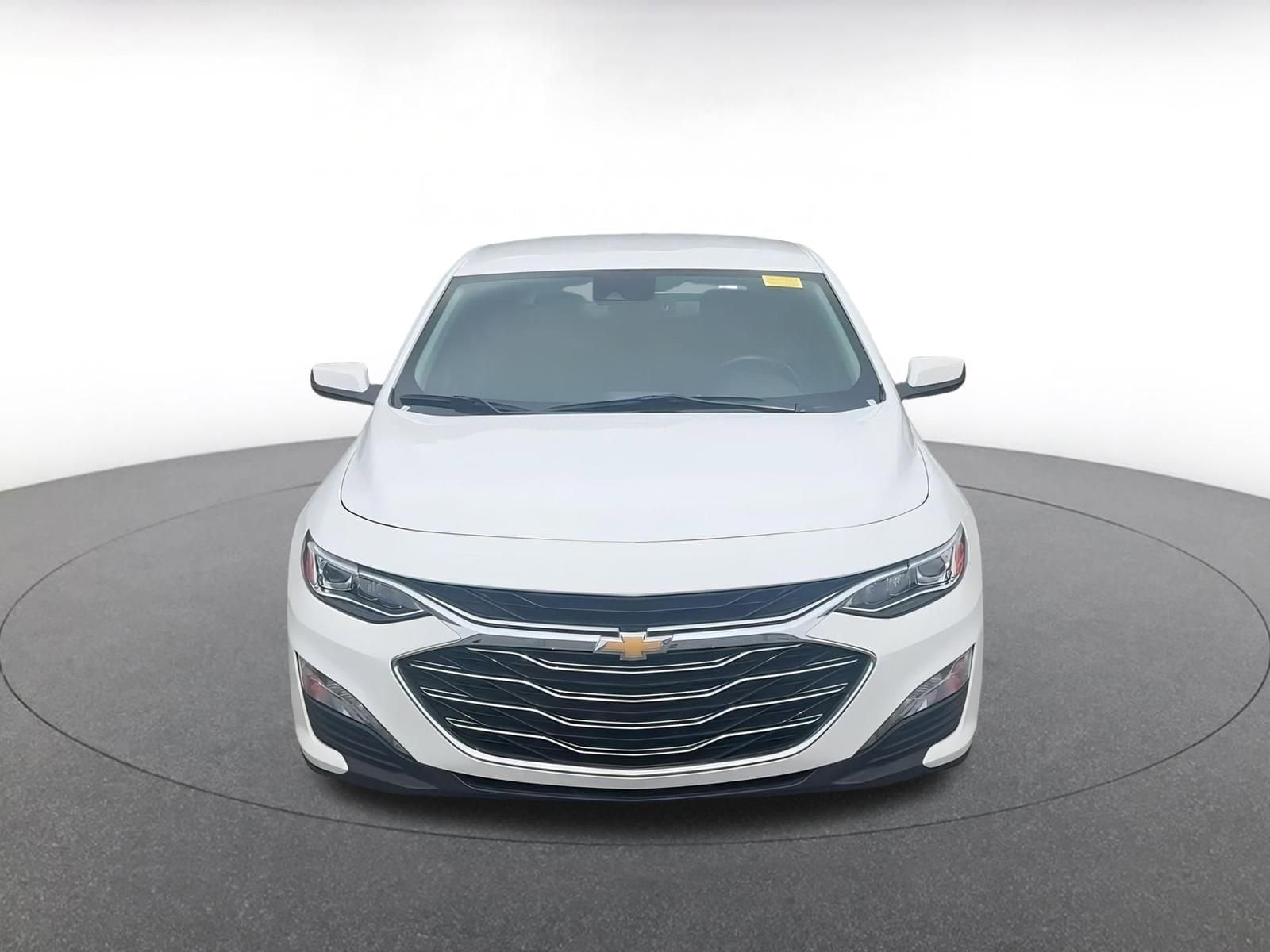 2024 Chevrolet Malibu LT 3