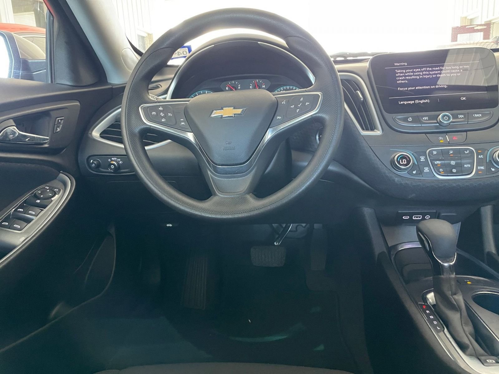 Thumbnail: 2024 Chevrolet Malibu - 32
