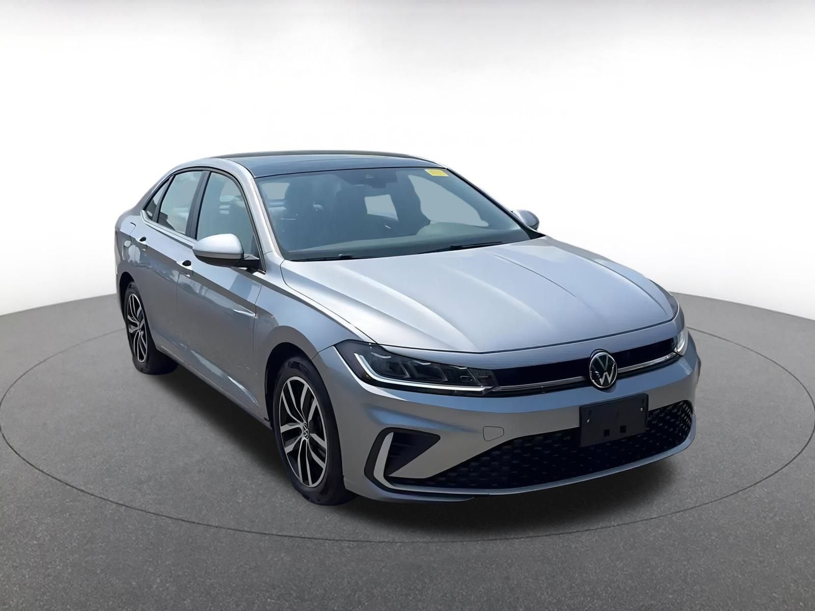 Thumbnail: 2025 Volkswagen Jetta - 2