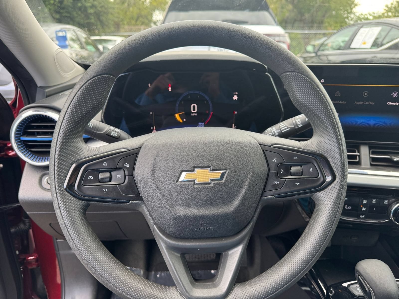 Thumbnail: 2025 Chevrolet Trax - 22