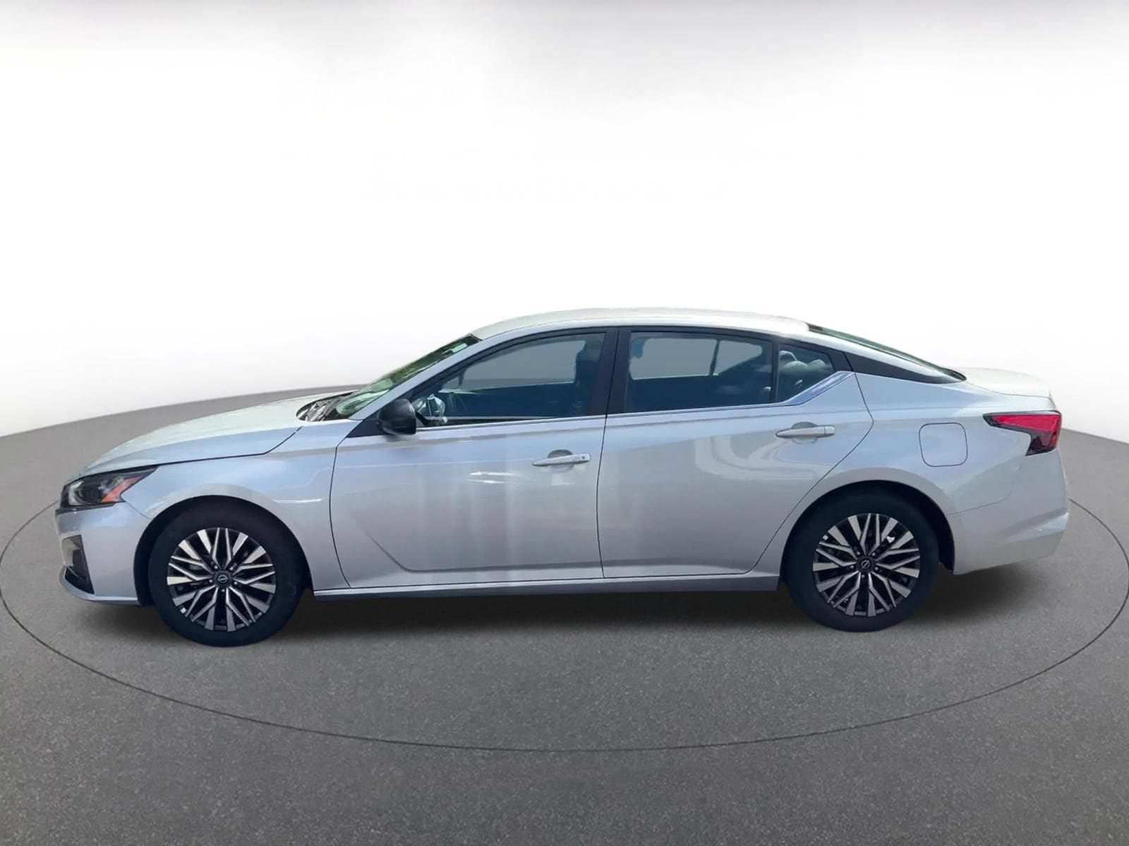 Thumbnail: 2026 Nissan Altima - 8