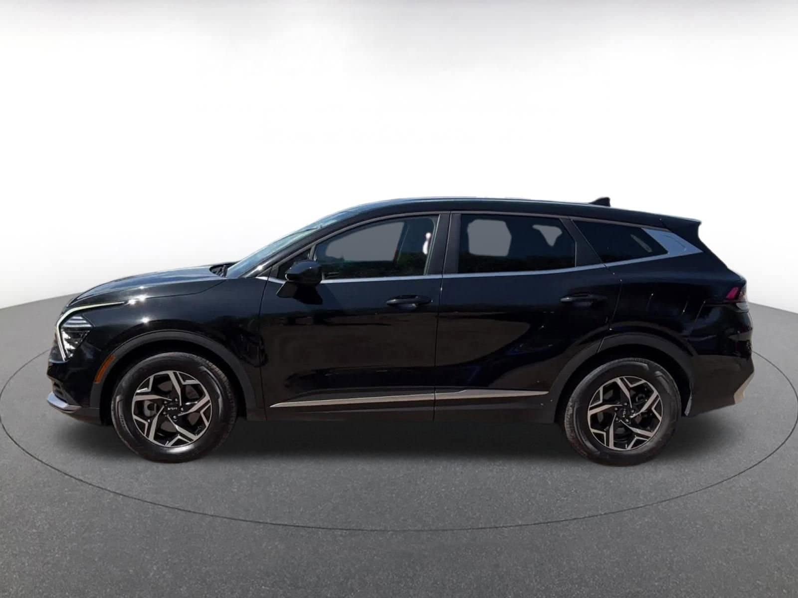 Thumbnail: 2025 Kia Sportage - 8
