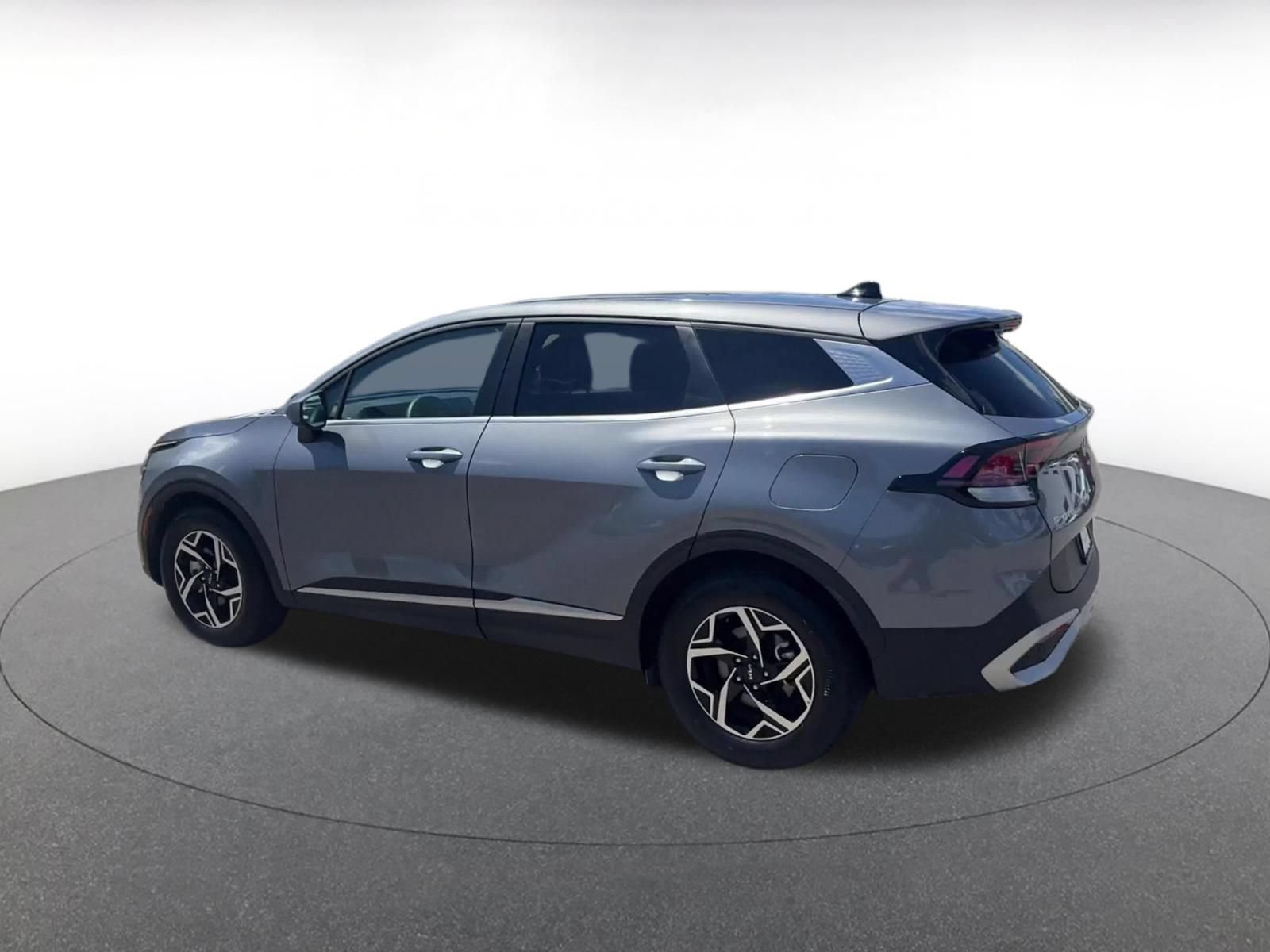 Thumbnail: 2025 Kia Sportage - 8
