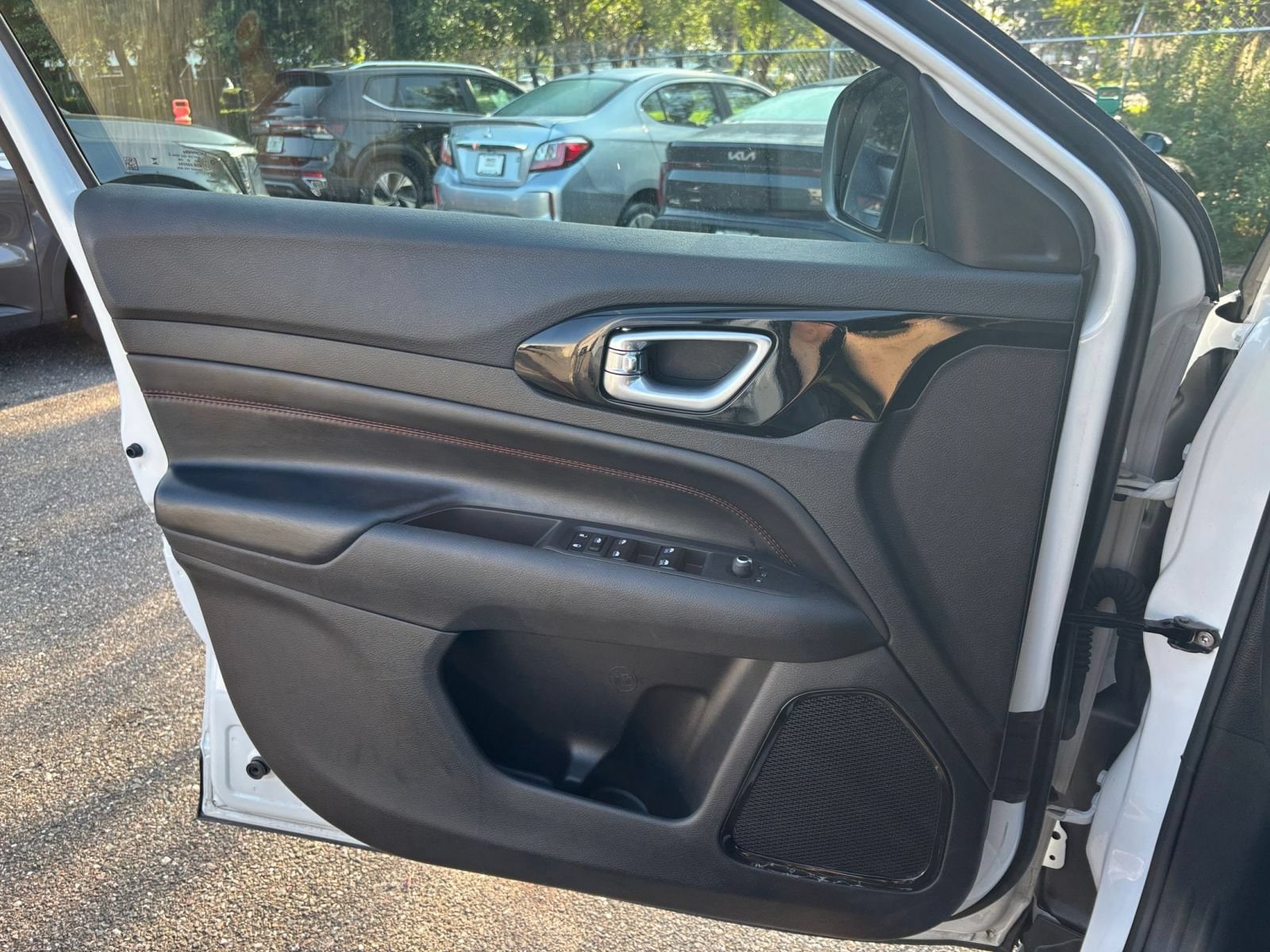 Thumbnail: 2025 Jeep Compass - 18
