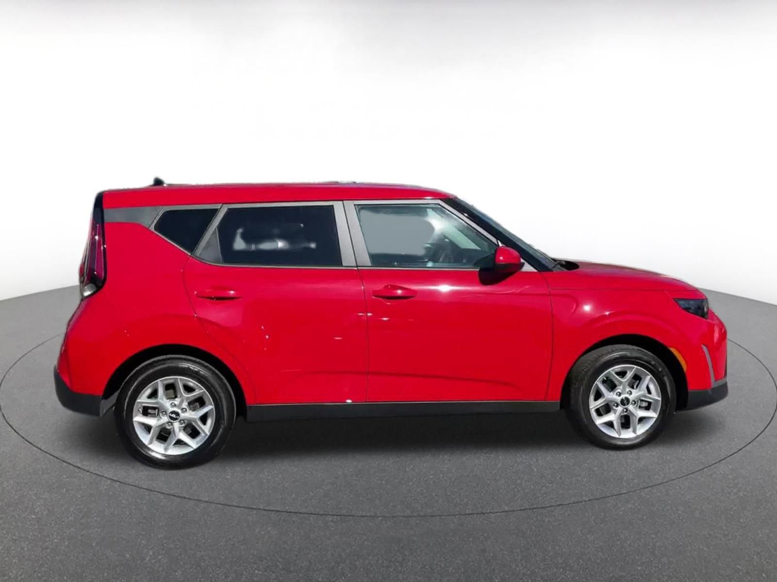 Thumbnail: 2025 Kia Soul - 16
