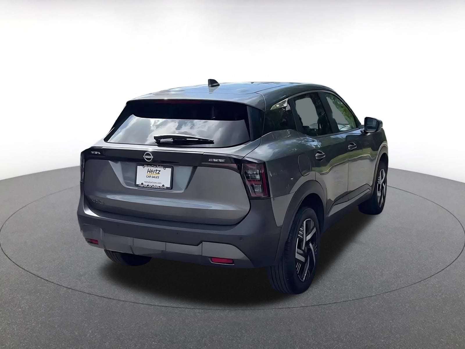 Thumbnail: 2025 Nissan Kicks - 14