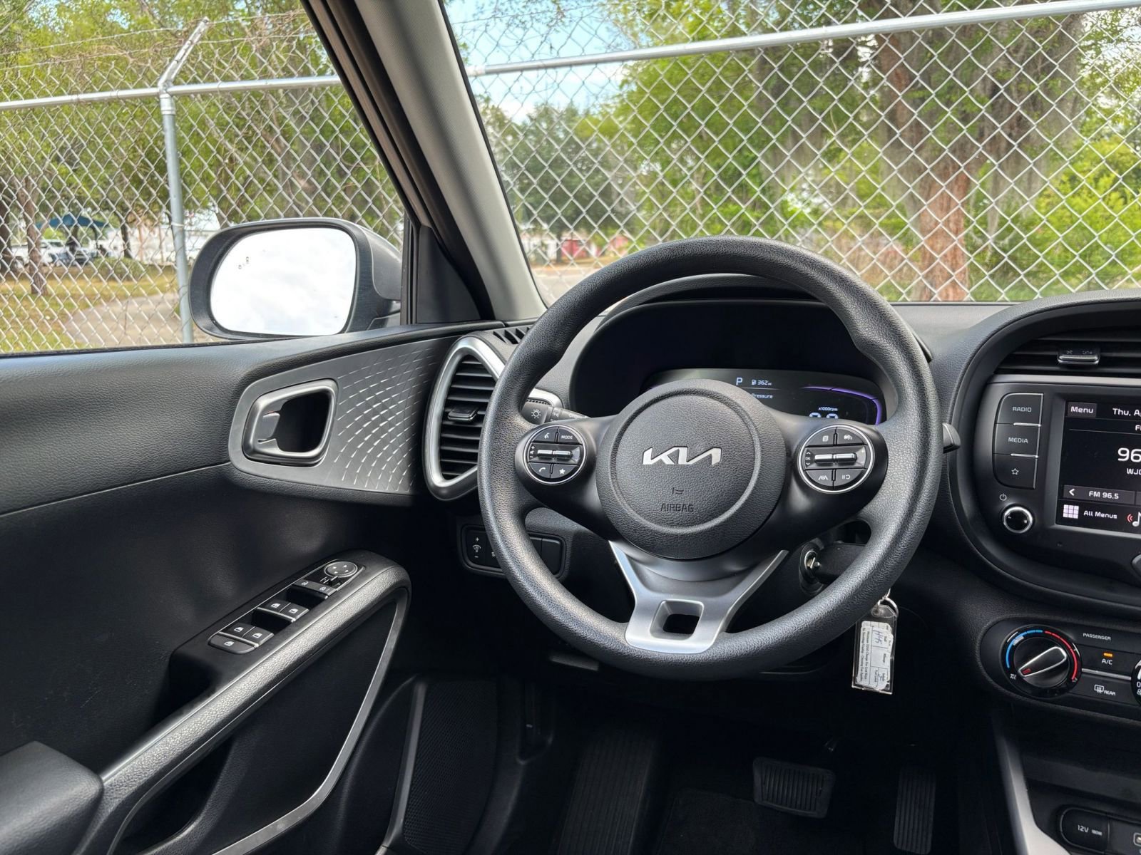 Thumbnail: 2025 Kia Soul - 32