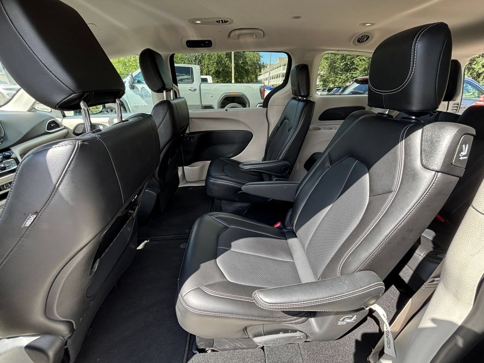Thumbnail: 2024 Chrysler Pacifica - 27