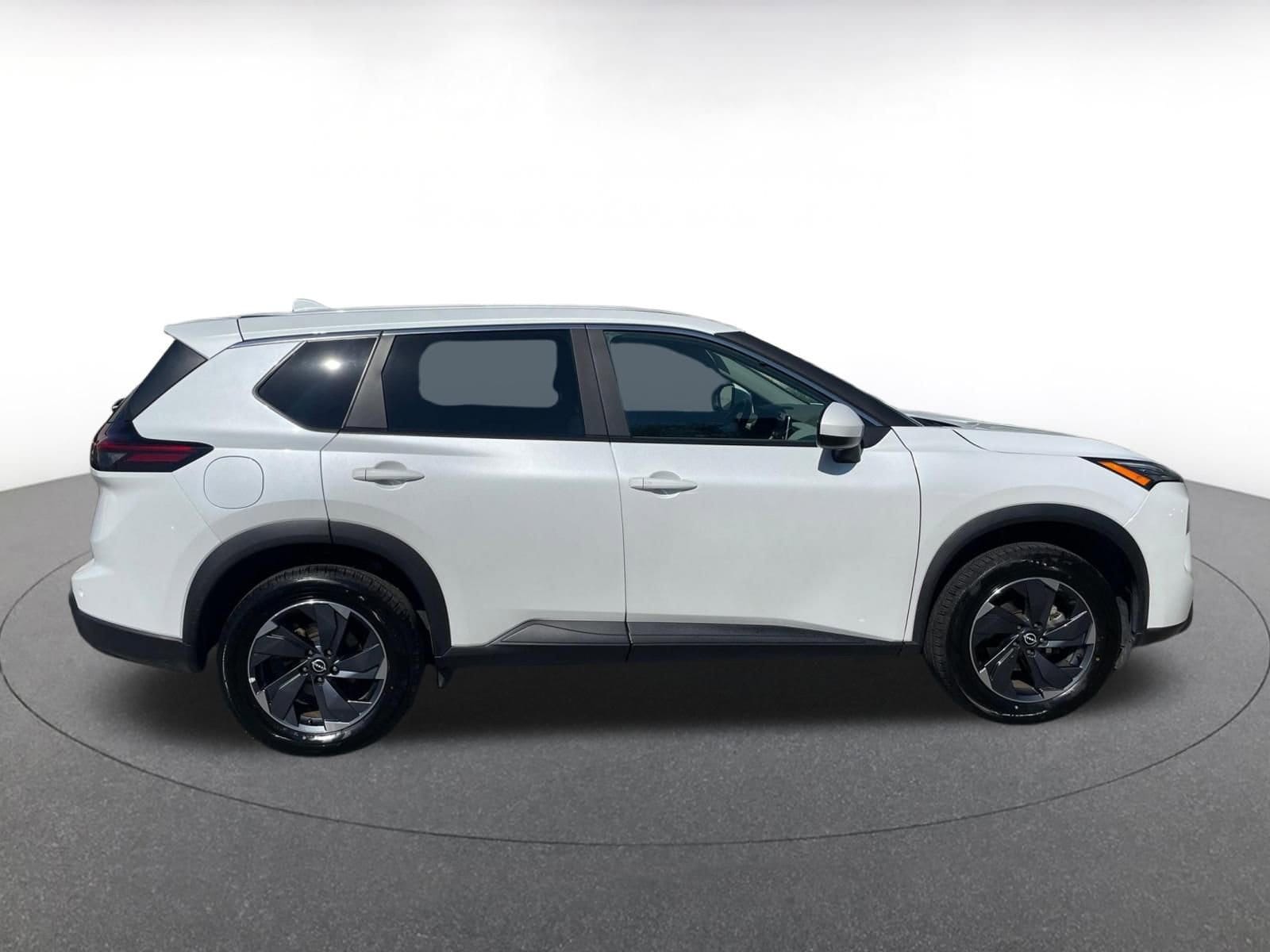 Thumbnail: 2025 Nissan Rogue - 15