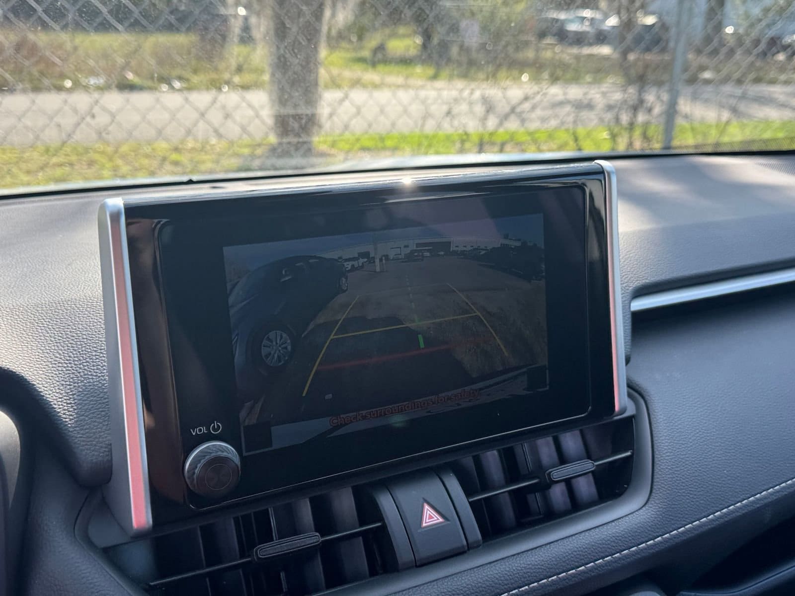 Thumbnail: 2025 Toyota RAV4 - 24