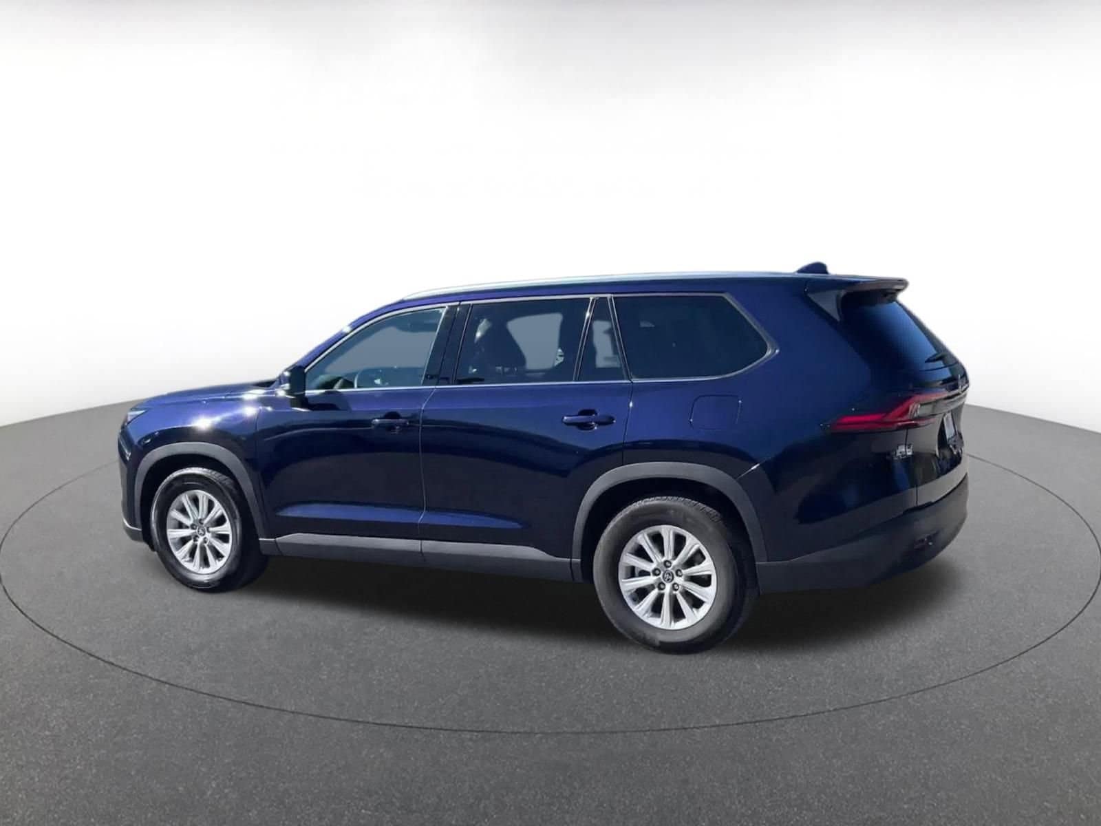 Thumbnail: 2025 Toyota Grand Highlander - 9