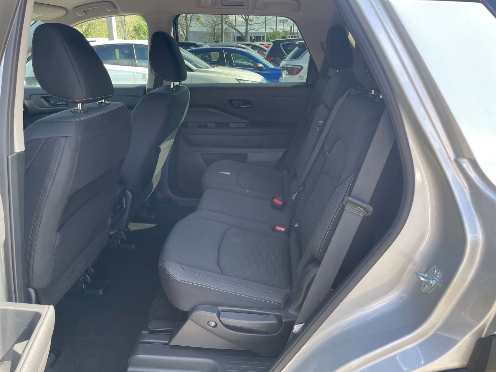 Thumbnail: 2025 Nissan Pathfinder - 27