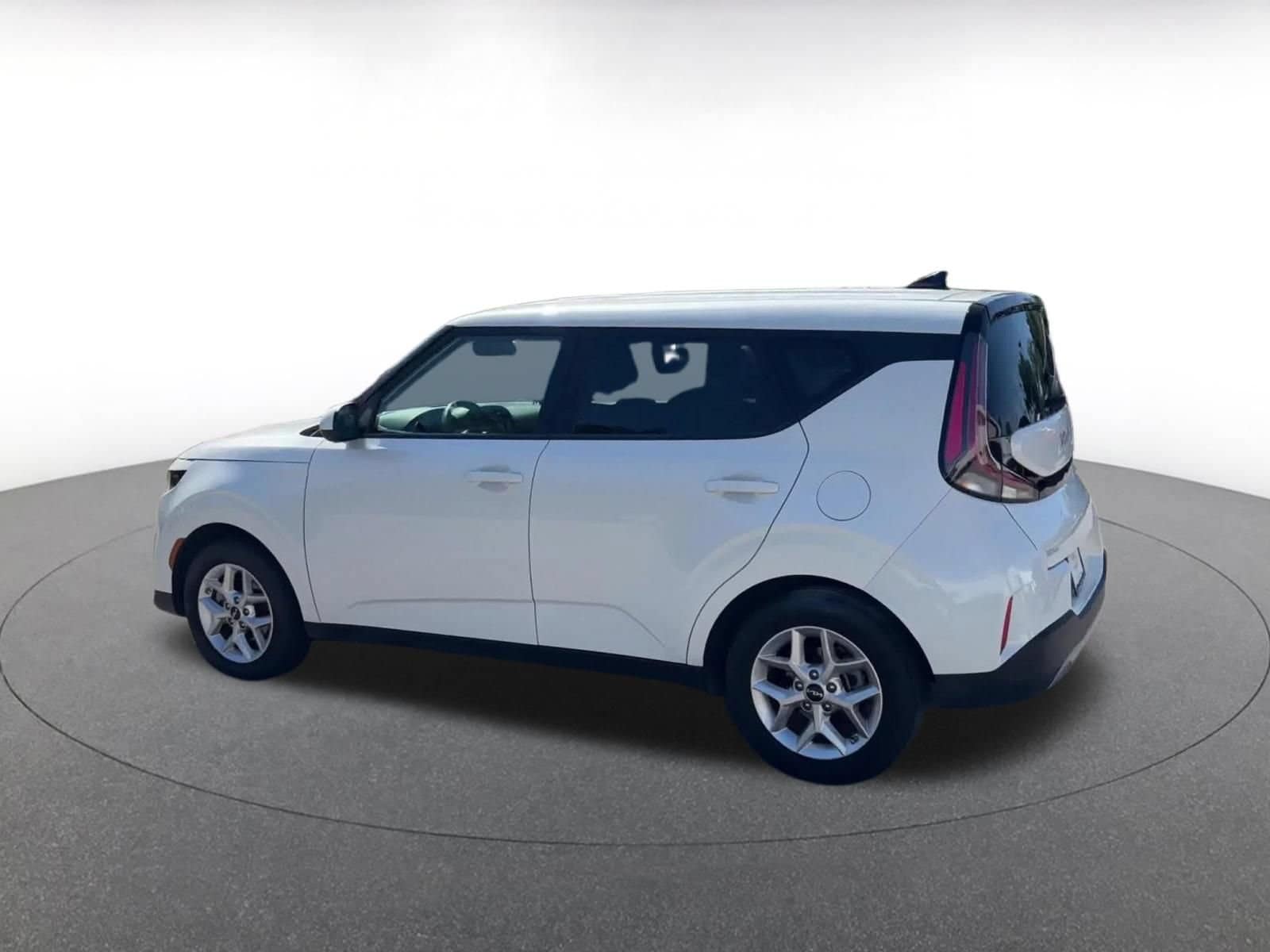 Thumbnail: 2025 Kia Soul - 9