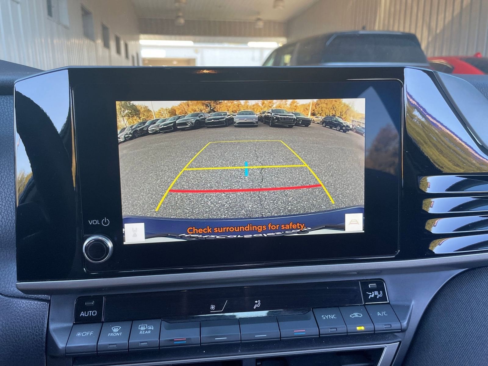 Thumbnail: 2025 Toyota Camry - 17