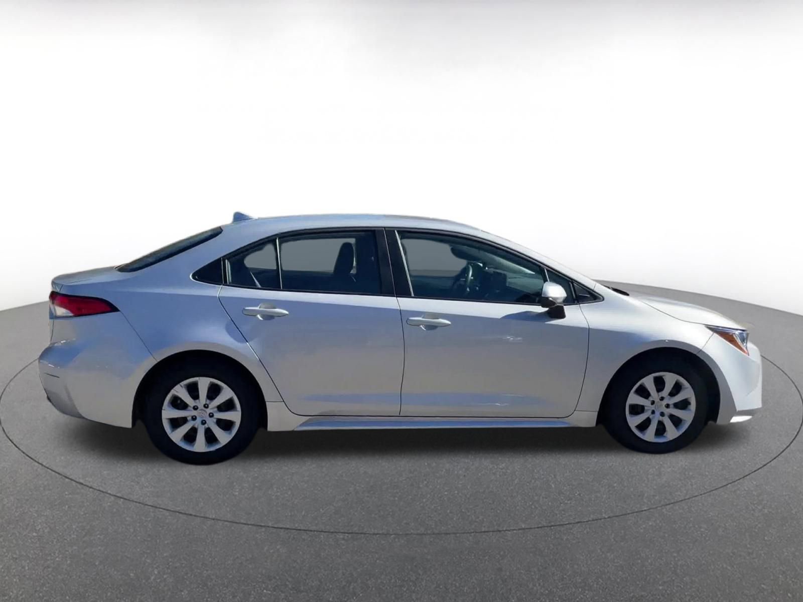 Thumbnail: 2025 Toyota Corolla - 16