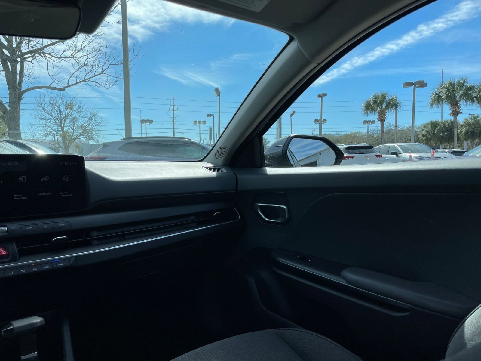 Thumbnail: 2025 Kia K4 - 34