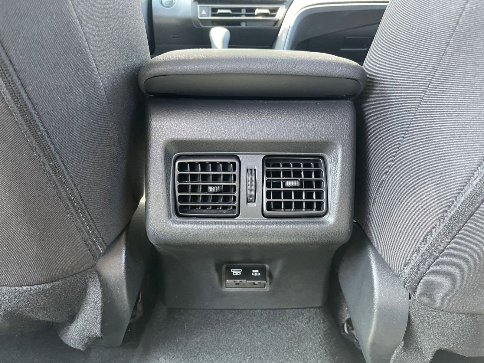 Thumbnail: 2025 Toyota Camry - 22