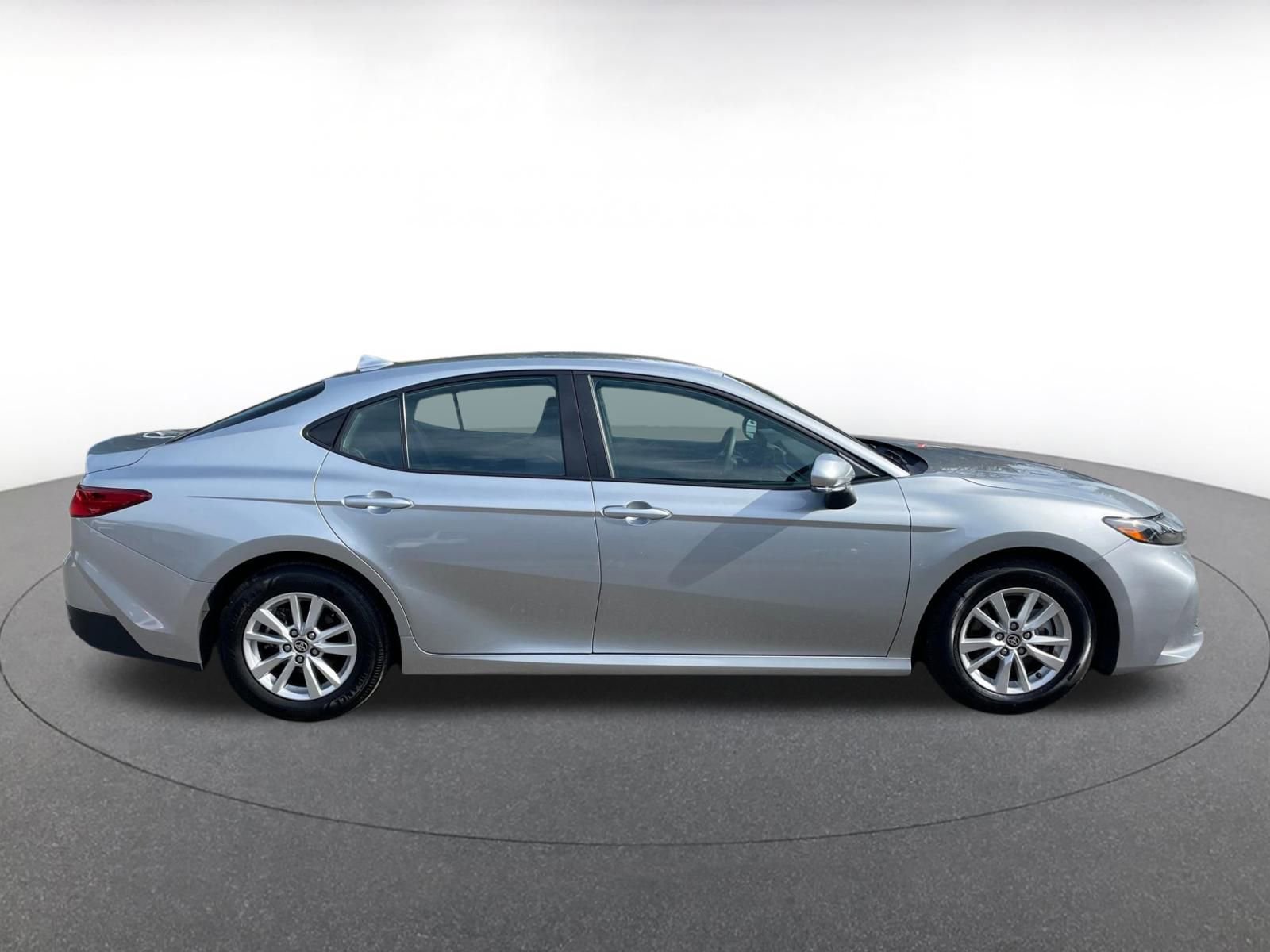 Thumbnail: 2025 Toyota Camry - 15