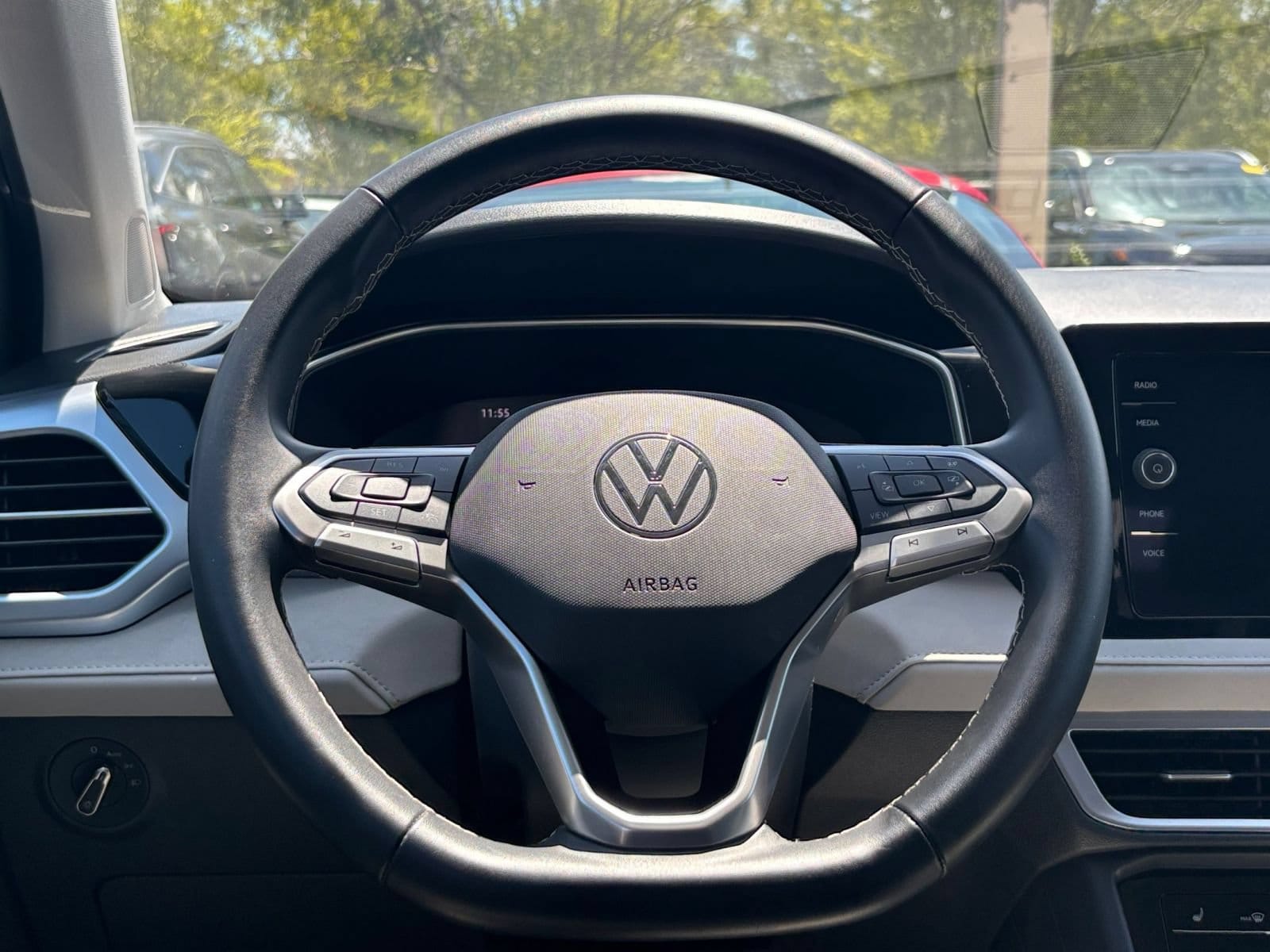 Thumbnail: 2025 Volkswagen Taos - 29