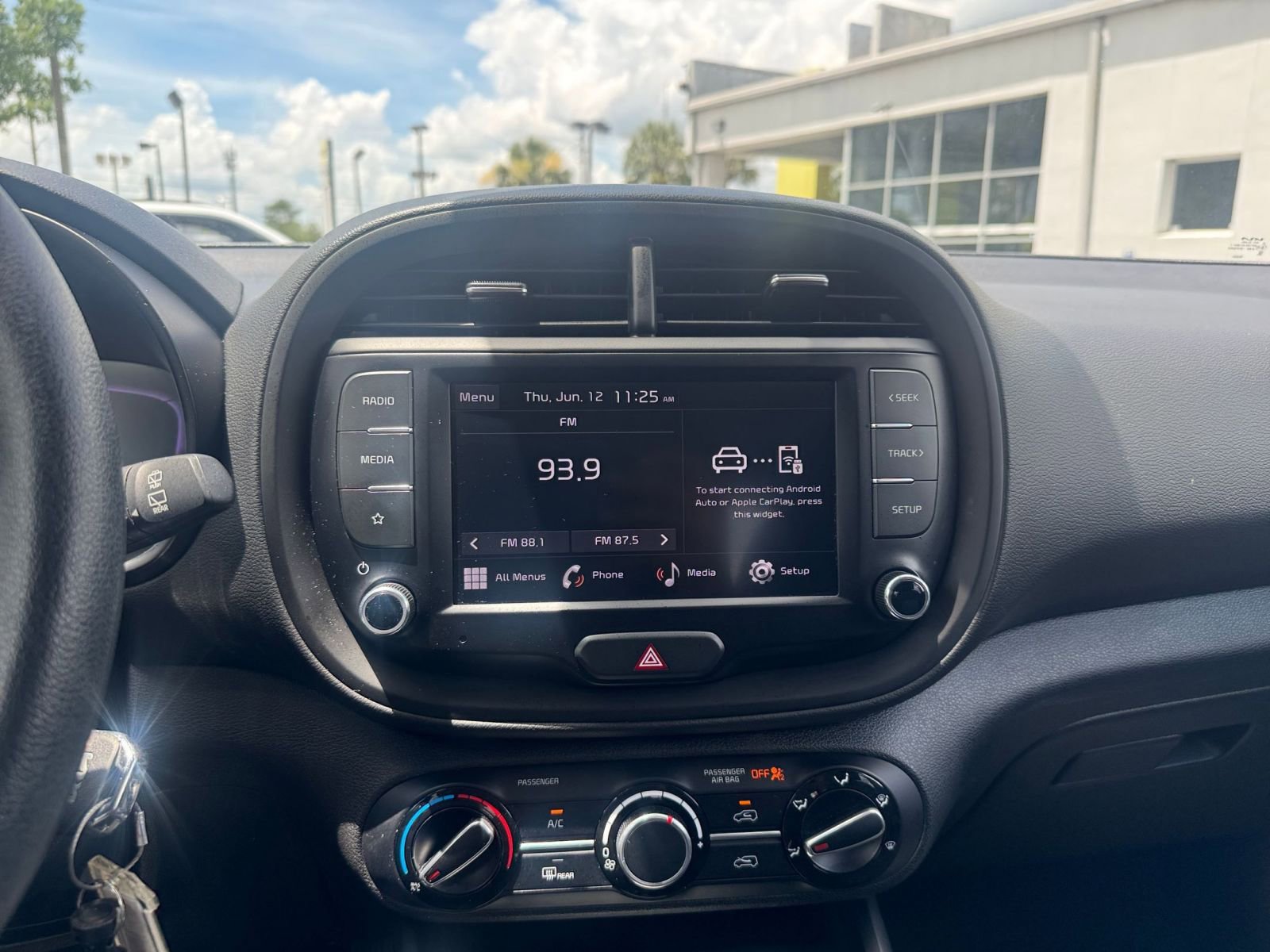 Thumbnail: 2024 Kia Soul - 17