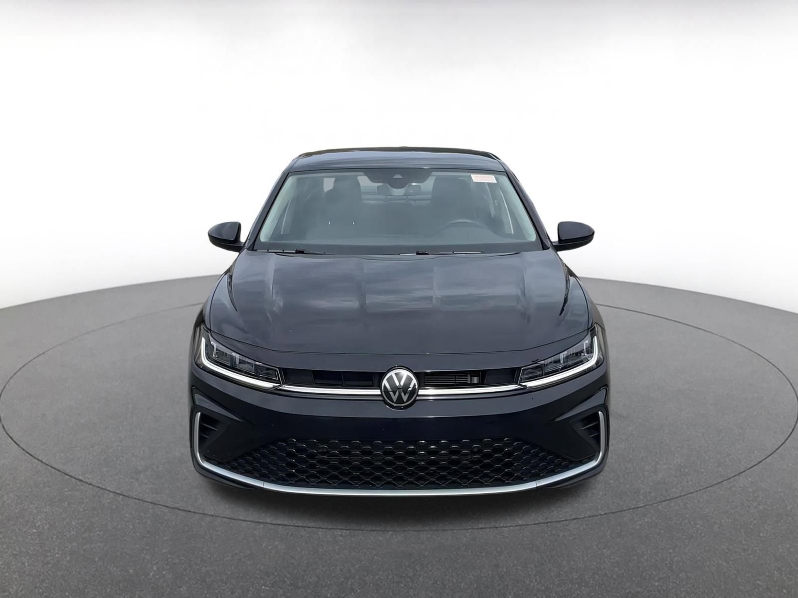 Thumbnail: 2025 Volkswagen Jetta - 3