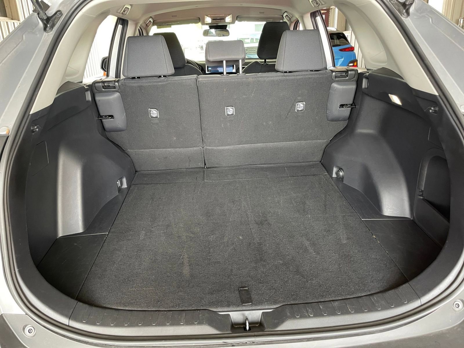 Thumbnail: 2025 Toyota RAV4 - 28