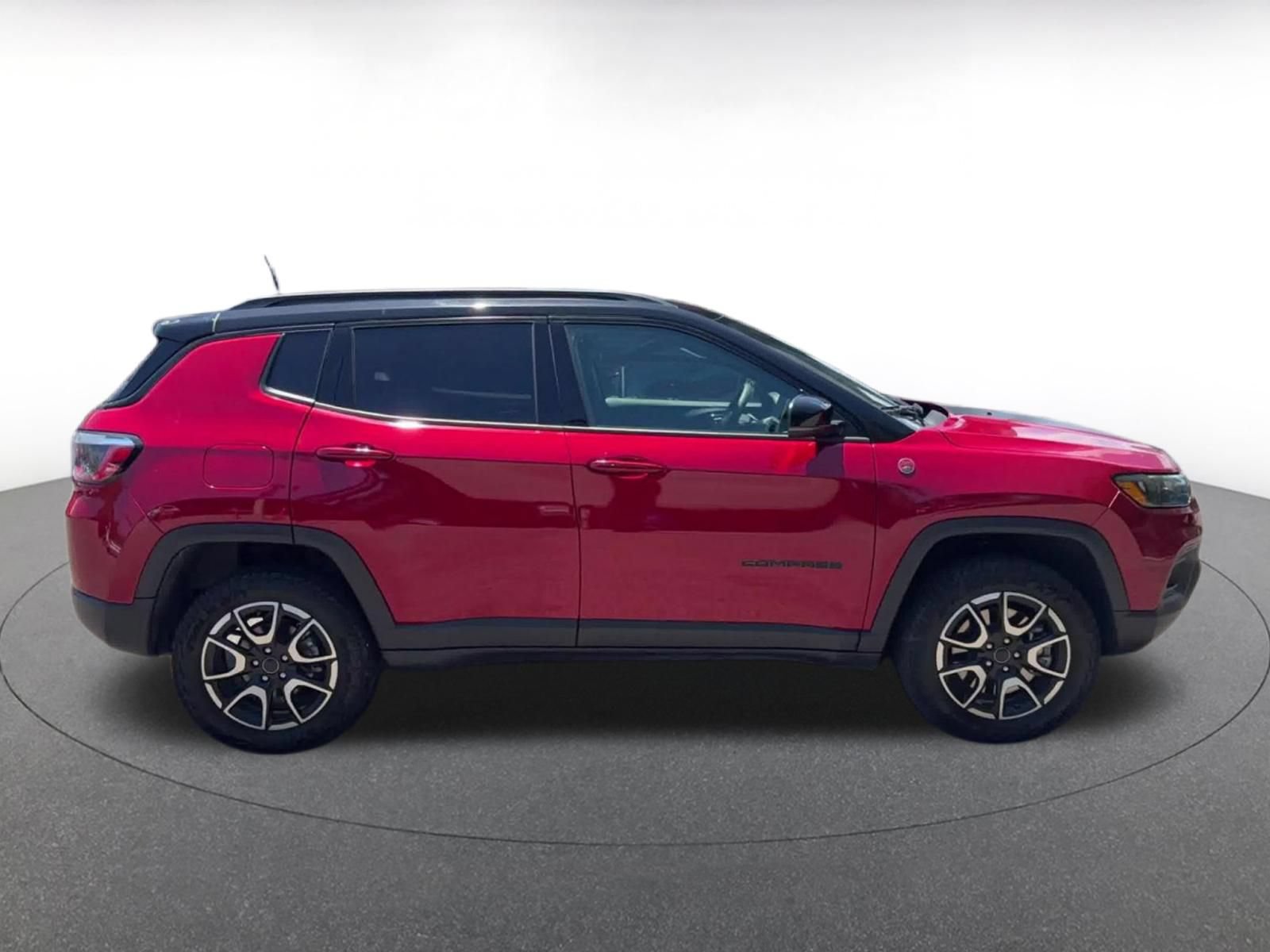 Thumbnail: 2025 Jeep Compass - 15