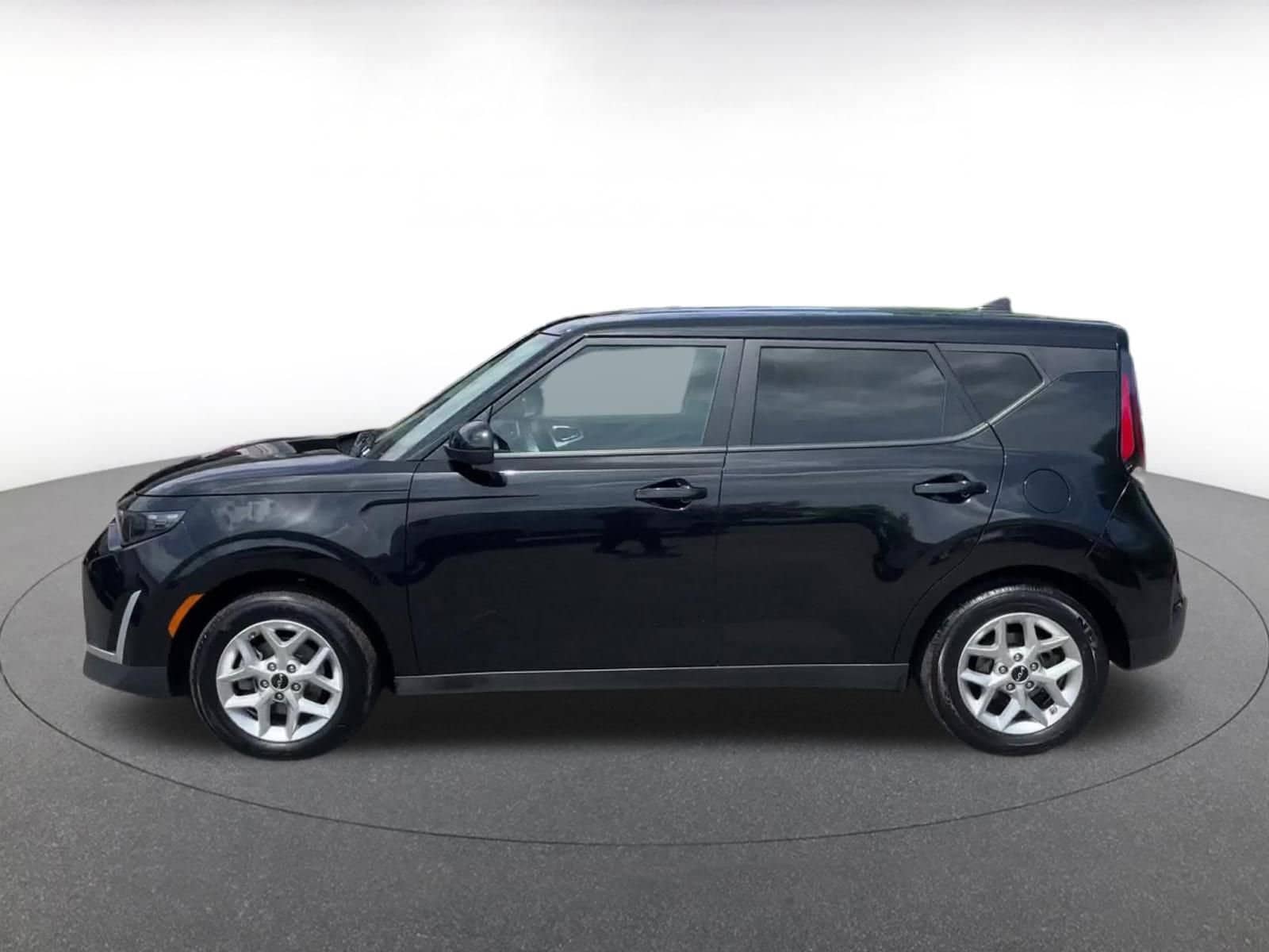 Thumbnail: 2025 Kia Soul - 8