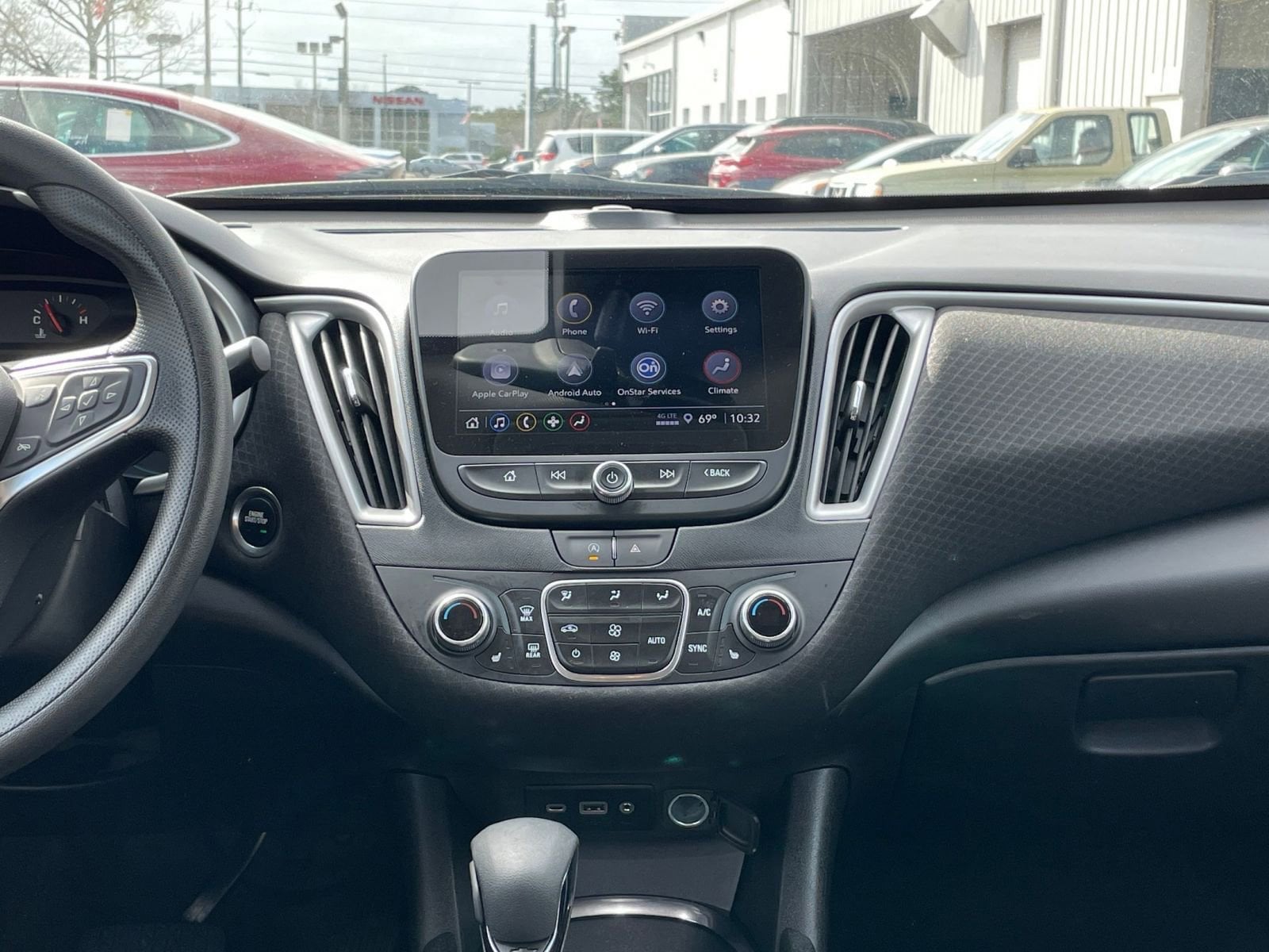 Thumbnail: 2024 Chevrolet Malibu - 17