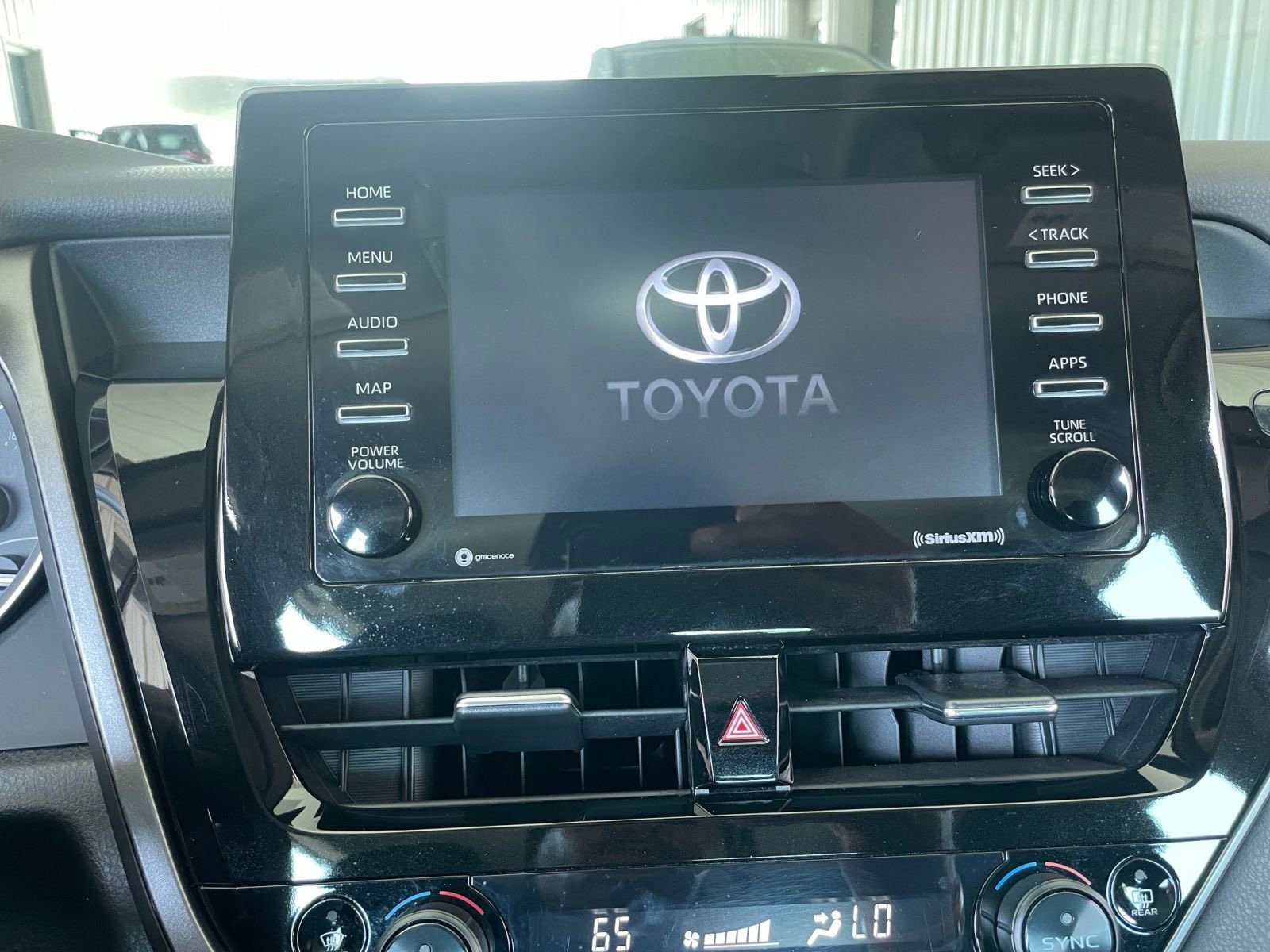 2024 Toyota Camry LE 15