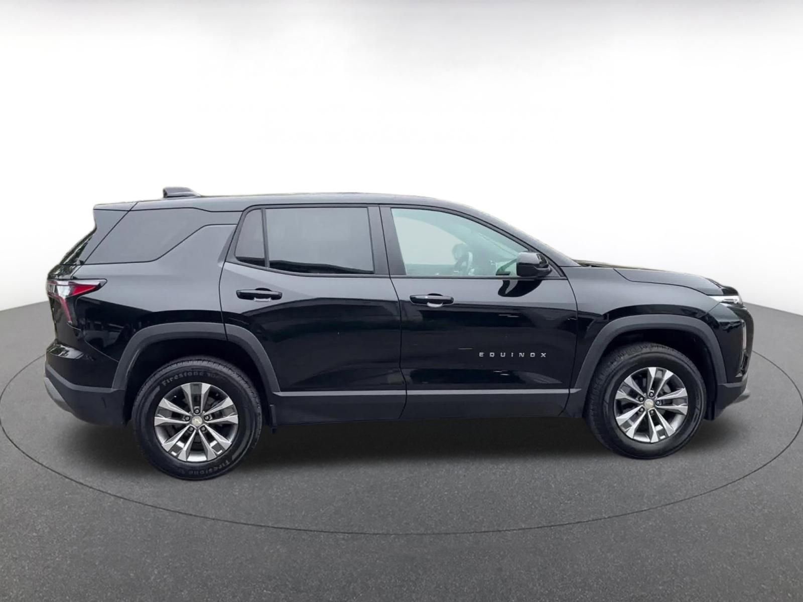 Thumbnail: 2025 Chevrolet Equinox - 16