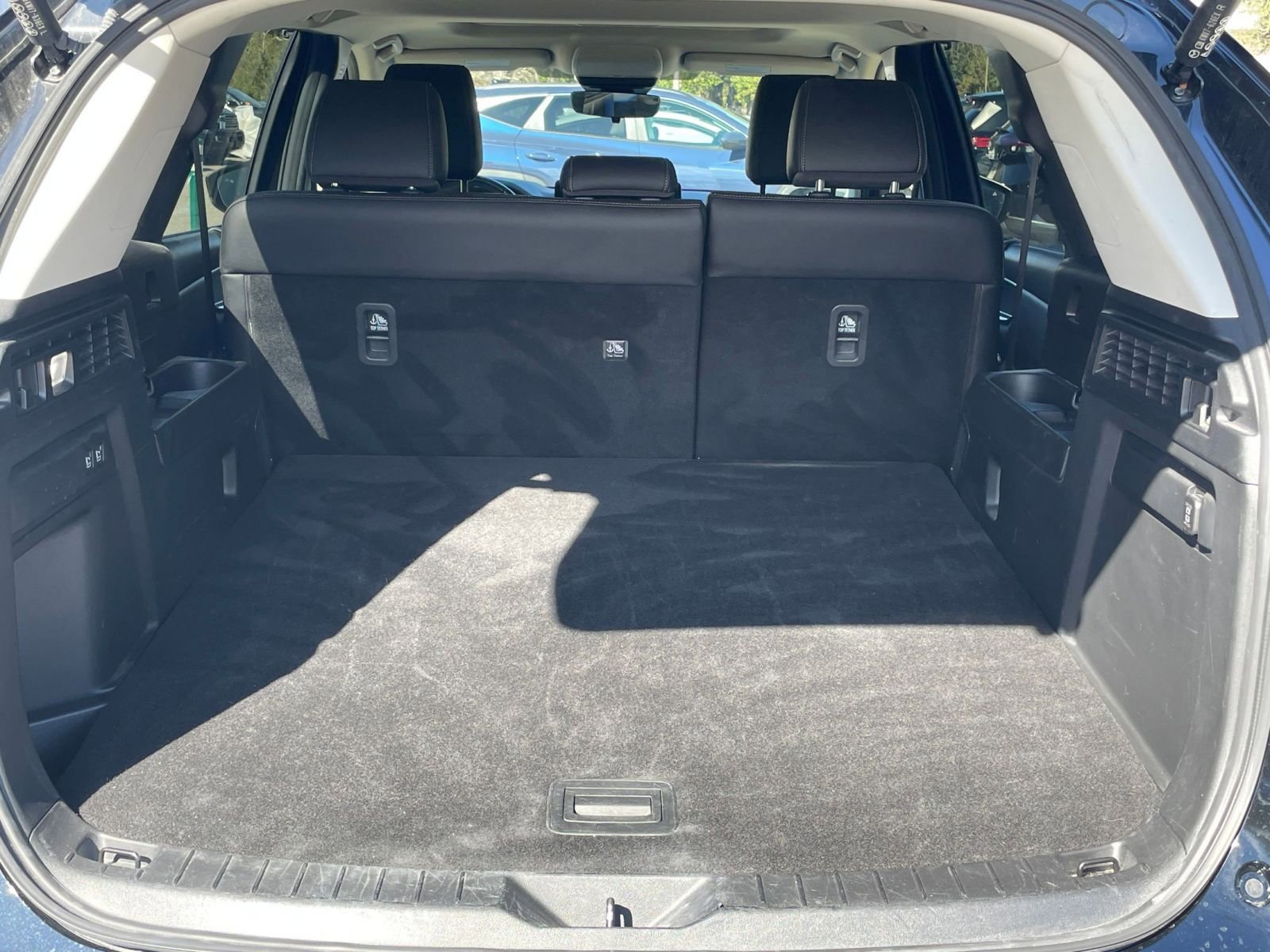 Thumbnail: 2025 Mazda CX-70 - 34