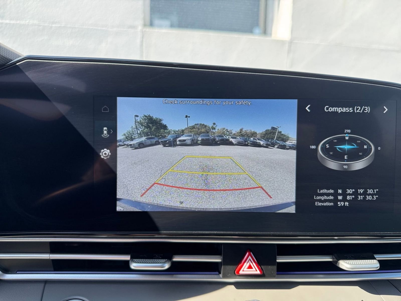 Thumbnail: 2025 Hyundai Elantra - 17