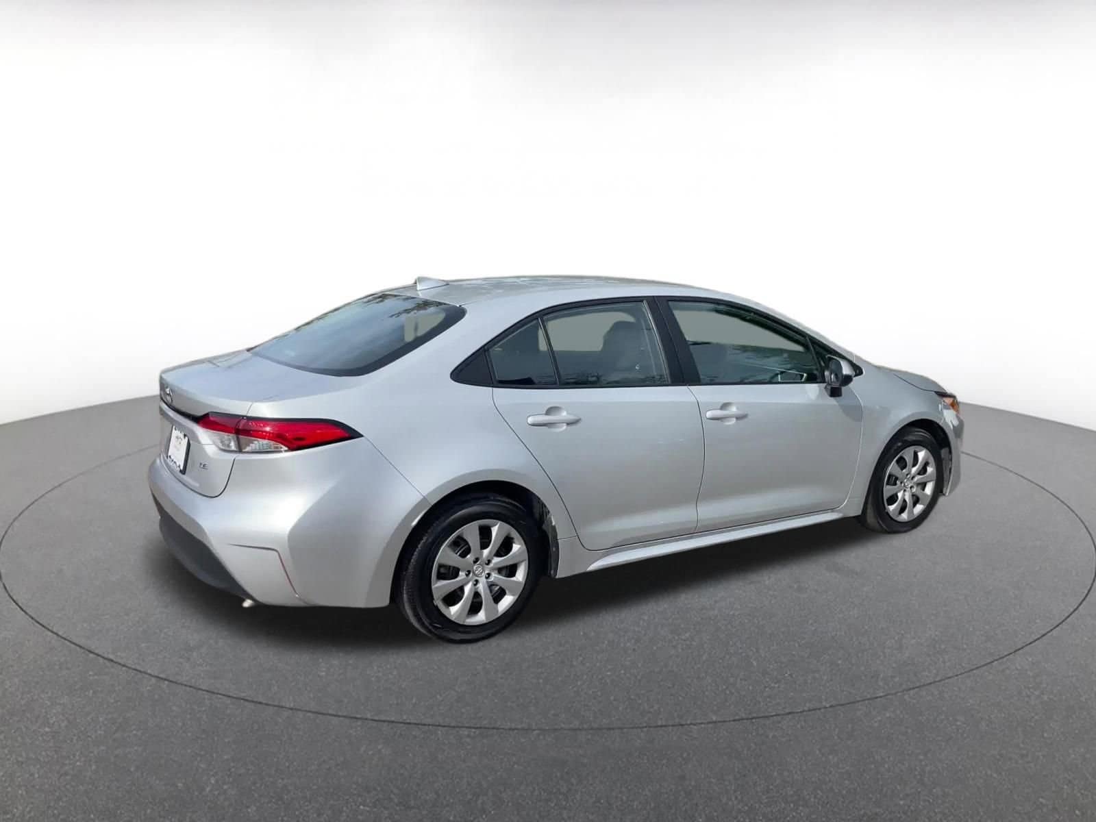 Thumbnail: 2025 Toyota Corolla - 14