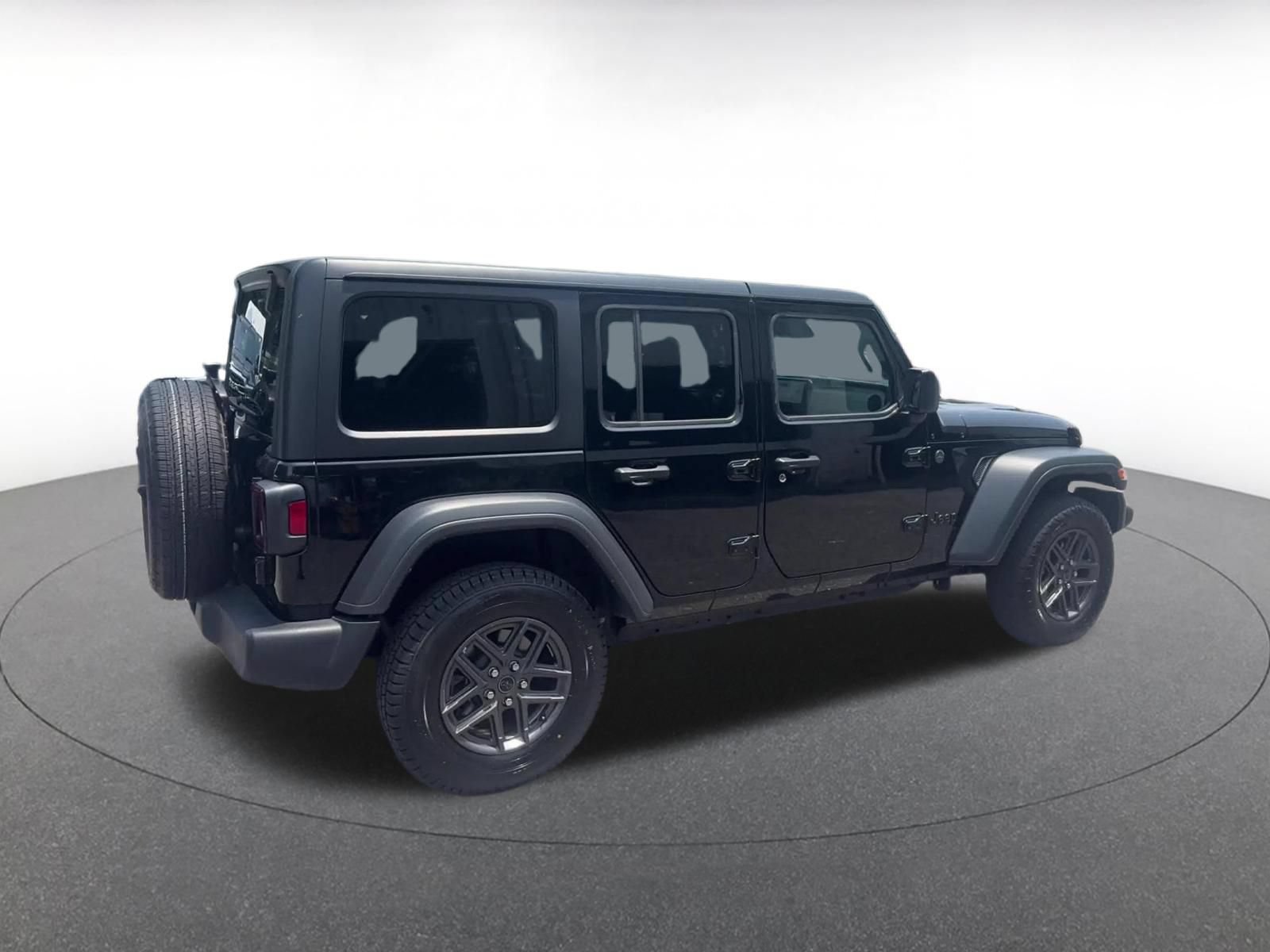 Thumbnail: 2025 Jeep Wrangler - 12