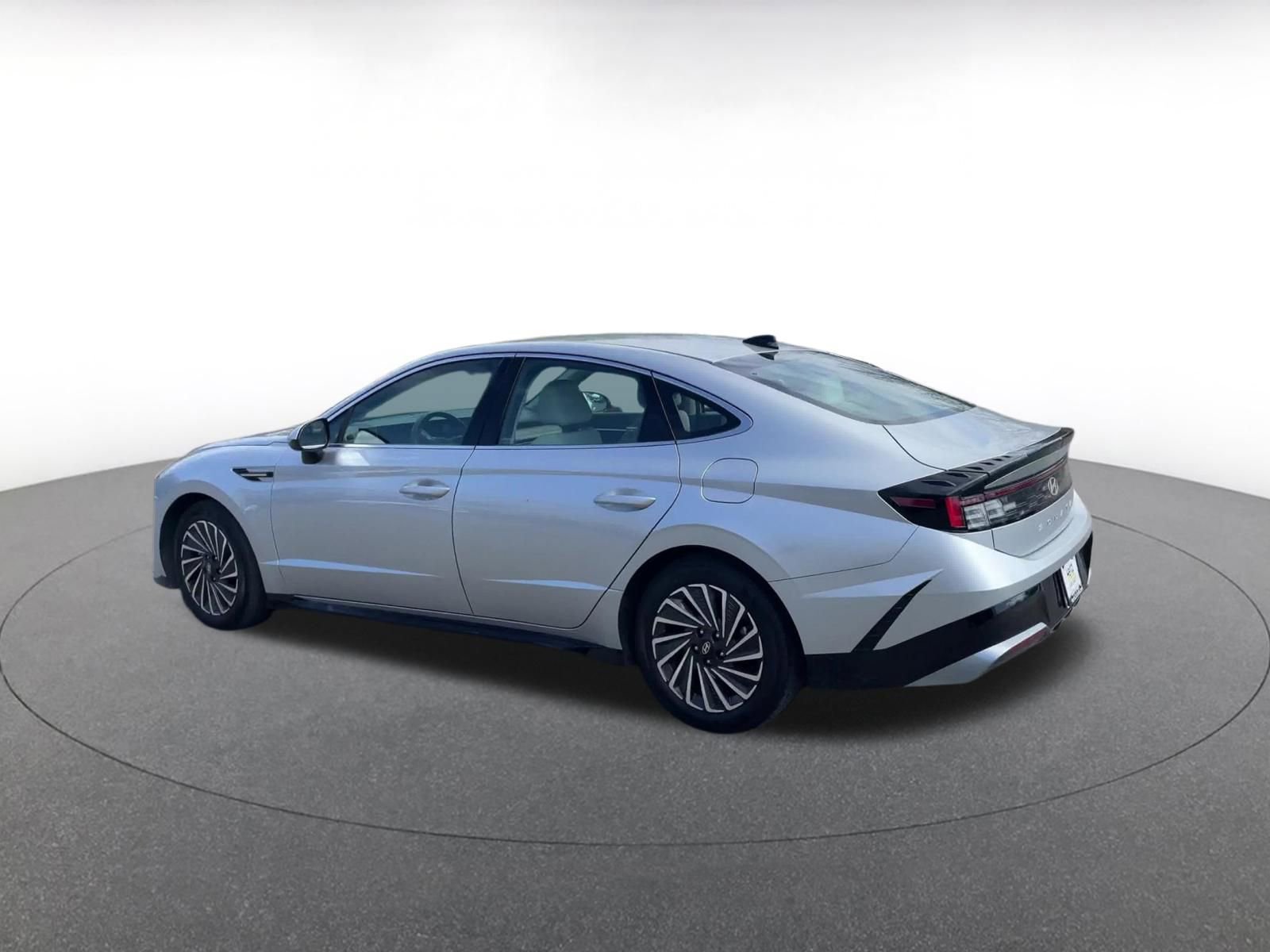 Thumbnail: 2025 Hyundai Sonata - 9