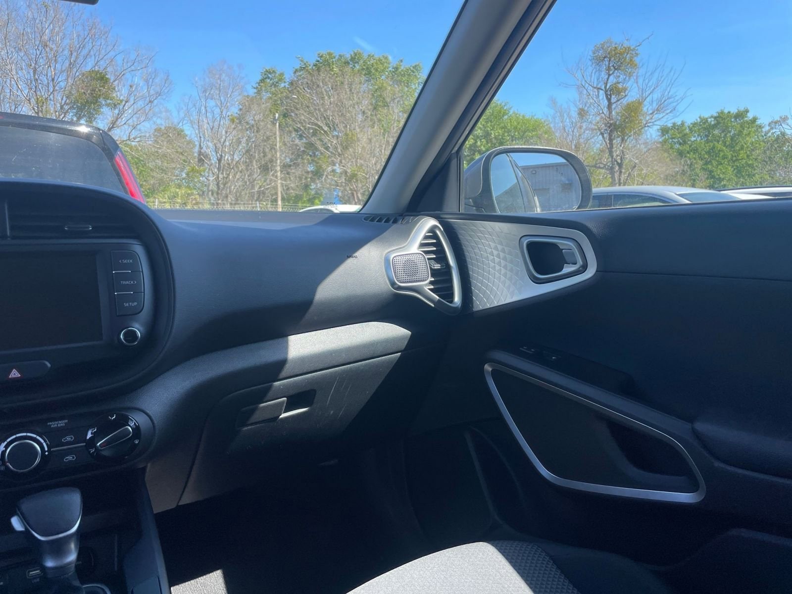 Thumbnail: 2025 Kia Soul - 33